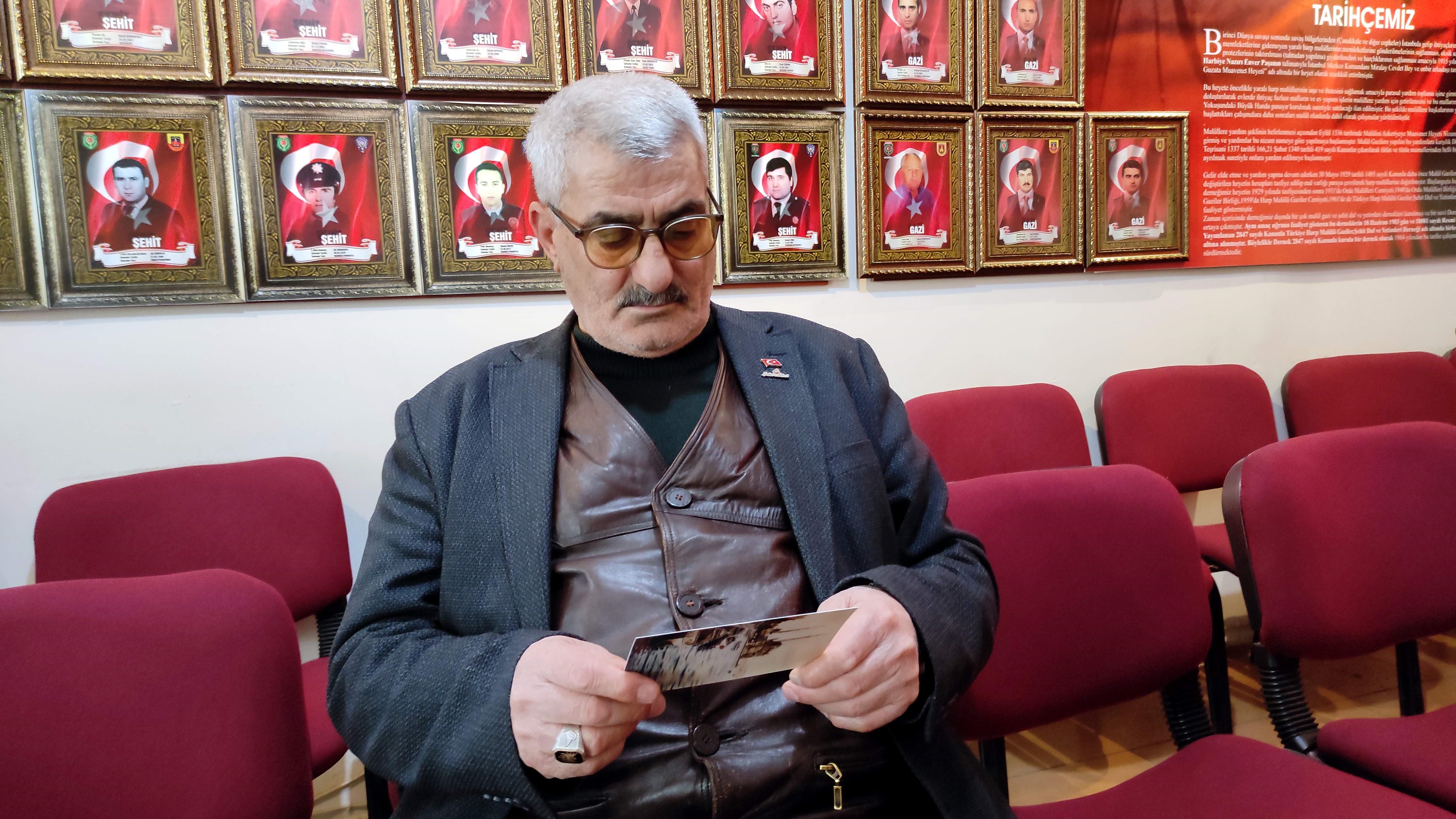 Istanbuldan Turgutluya Uzanan Vefa Ogrencilerin Kartlari Gozleri Doldurdu (5)