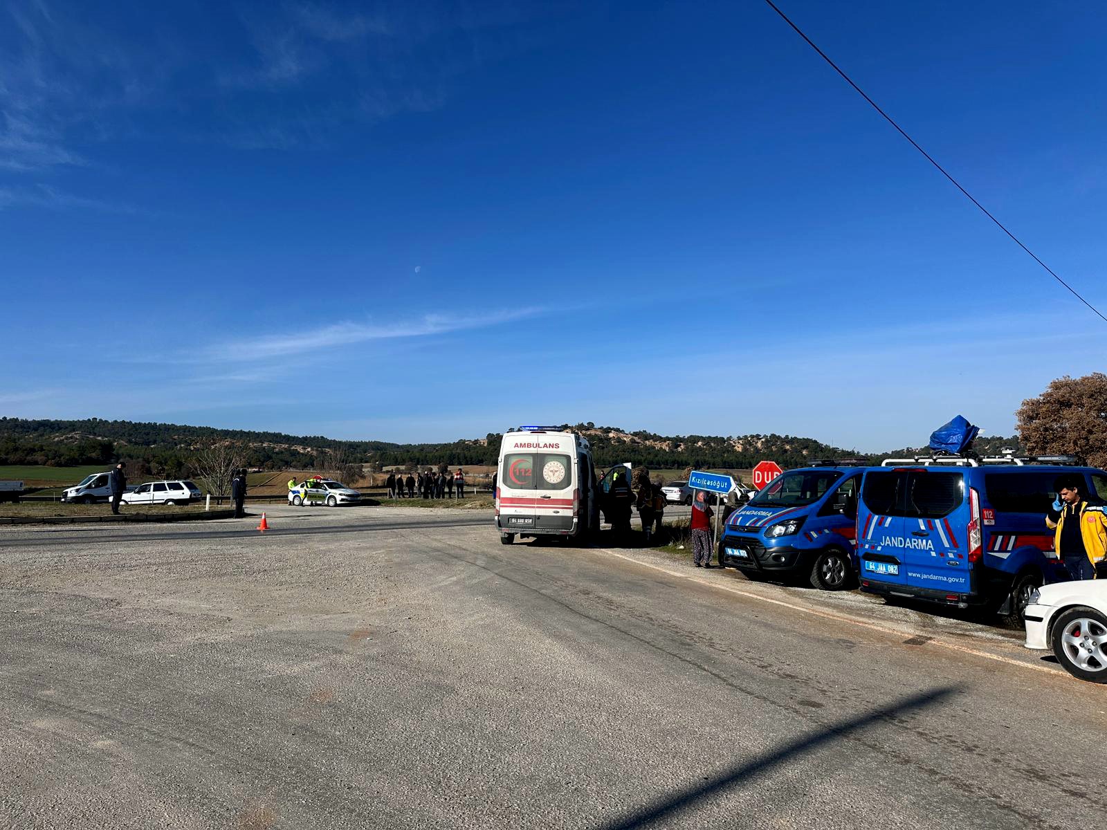 Kavşakta Korkunç Çarpışma! Yaşlı Çift Kazada Hayatını Kaybetti (7)