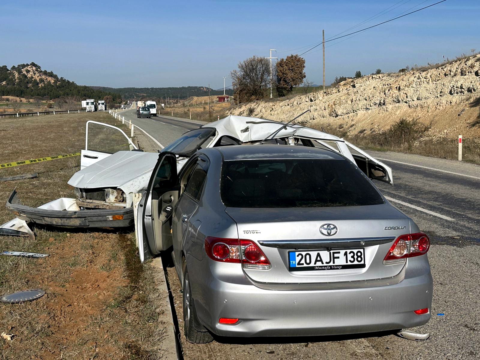 Kavşakta Korkunç Çarpışma! Yaşlı Çift Kazada Hayatını Kaybetti (8)