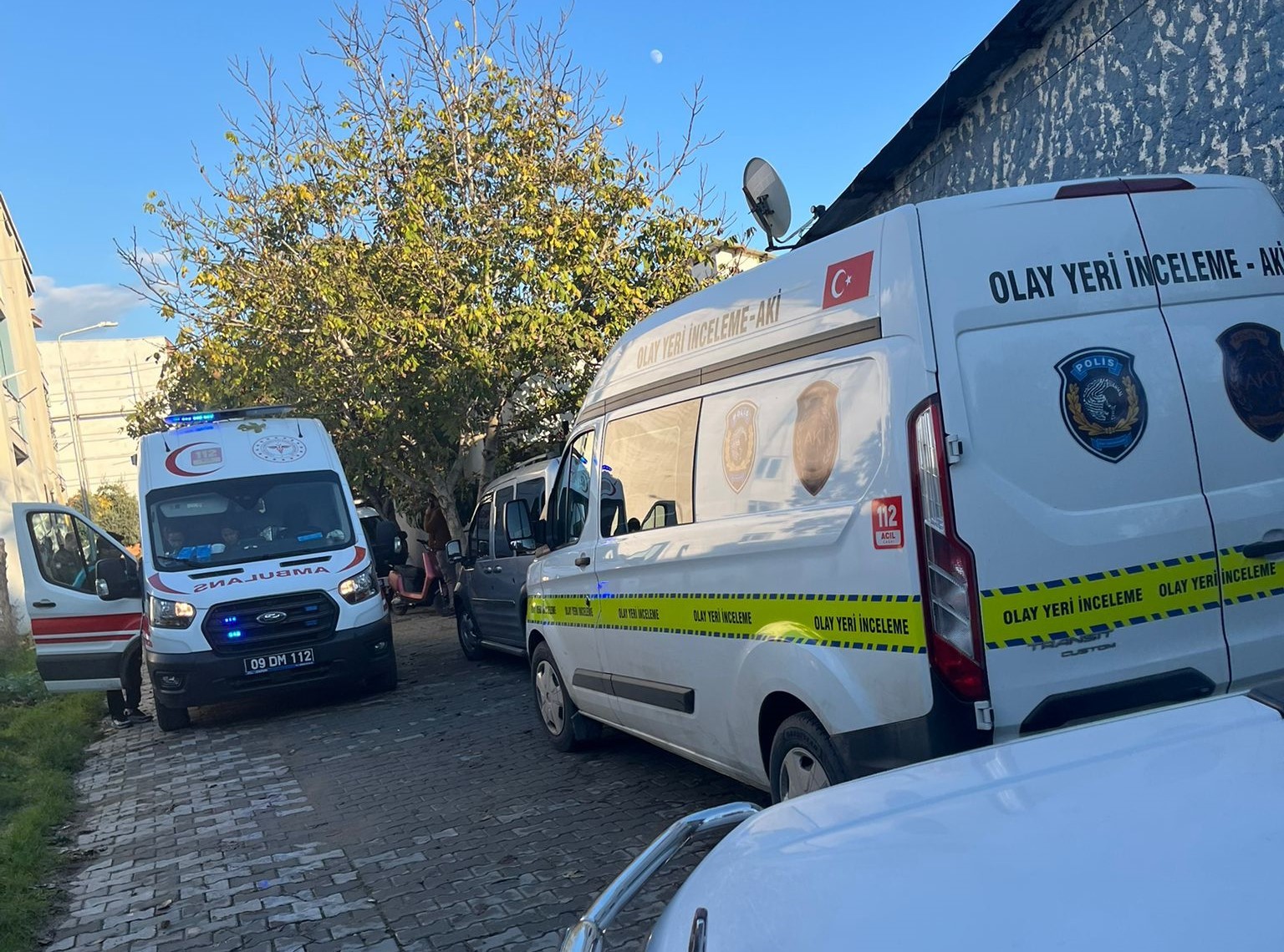 Kendisinden Haber Alınamayan Yaşlı Adamdan Acı Haber Evinde Asılı Halde Bulunan Adam Kurtarılamadı (4)