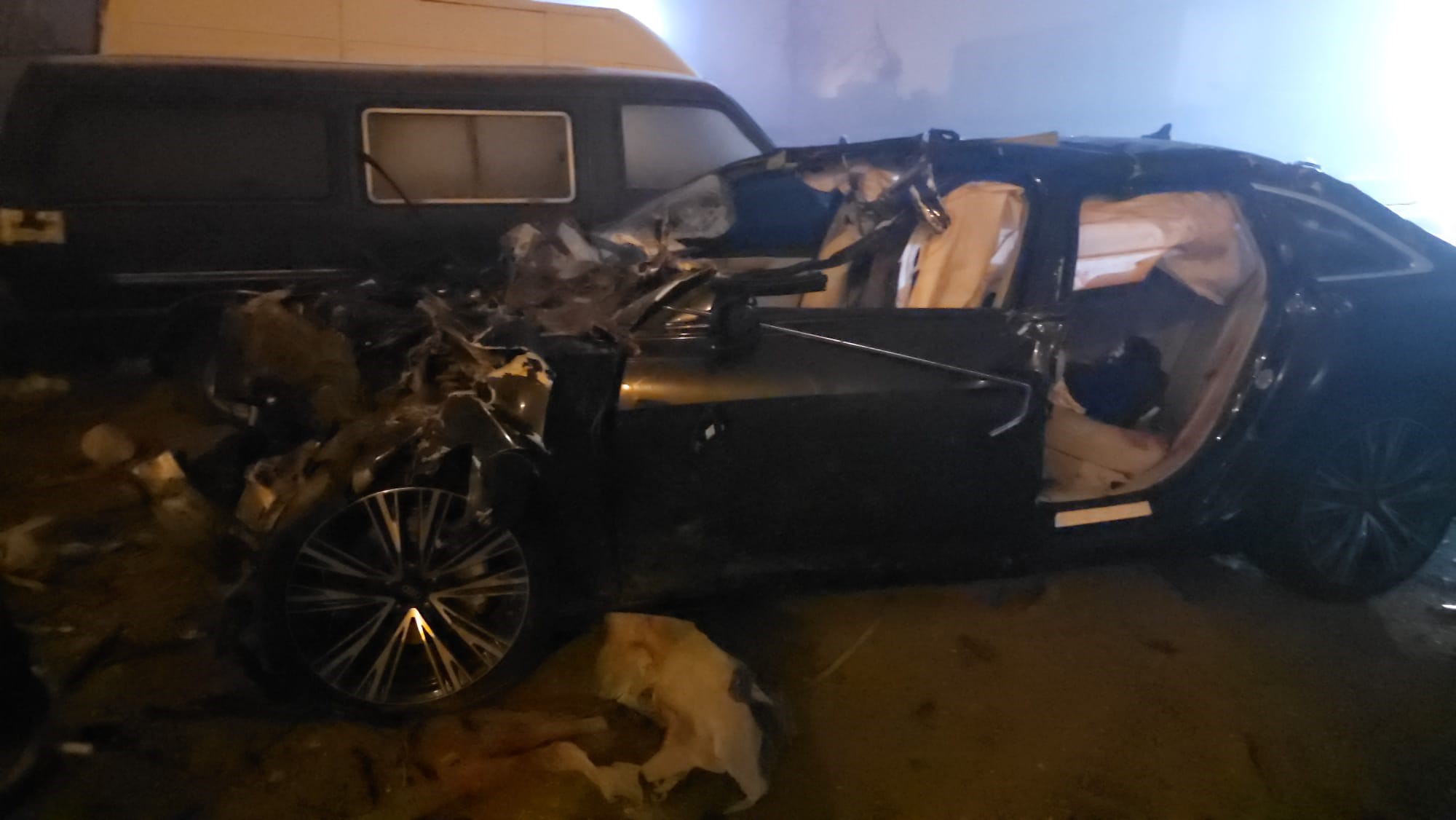 Kırmızı Işıkta Bekleyen Tıra Ok Gibi Saplandı 4 Kişi Olay Yerinde Can Verdi (2)