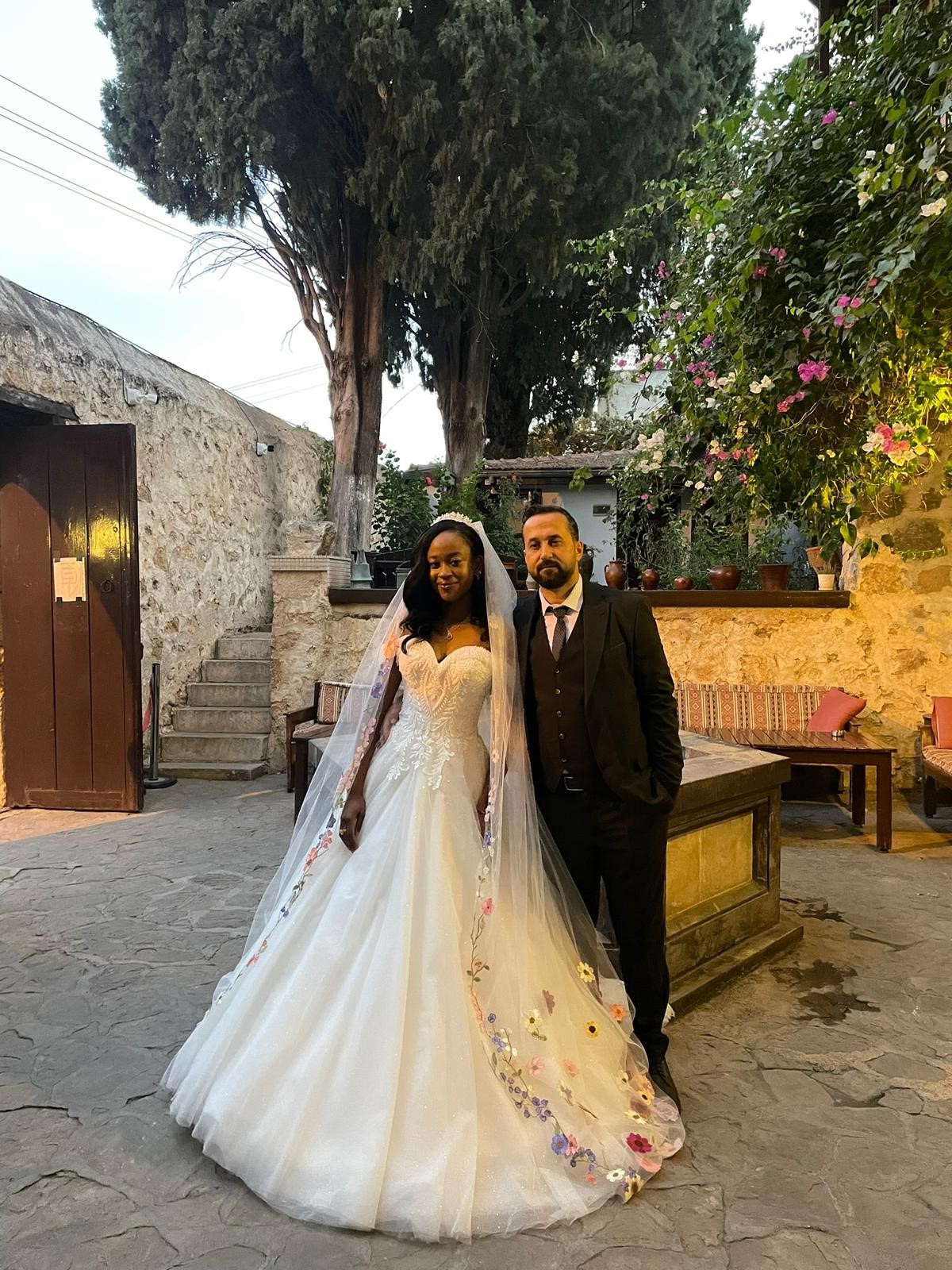 Kıtalar Arası Aşk Adana’da Buluştu Afrikalı Gelin Türk Gelenekleriyle Evlendi (3)