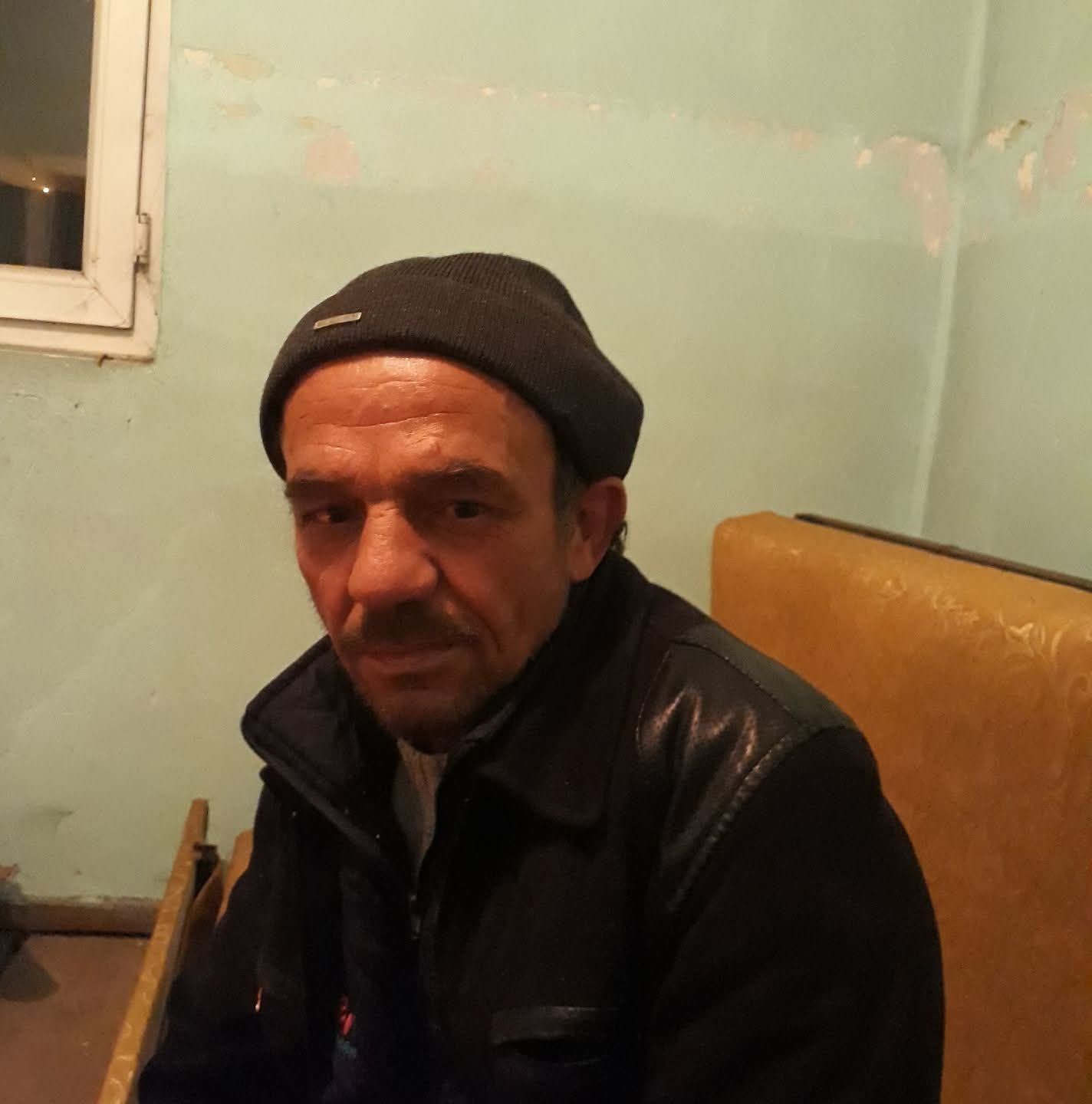 Komşular Gördü, Gerçek Ortaya Çıktı! Adam Evinin Önünde Ölü Bulundu (2)