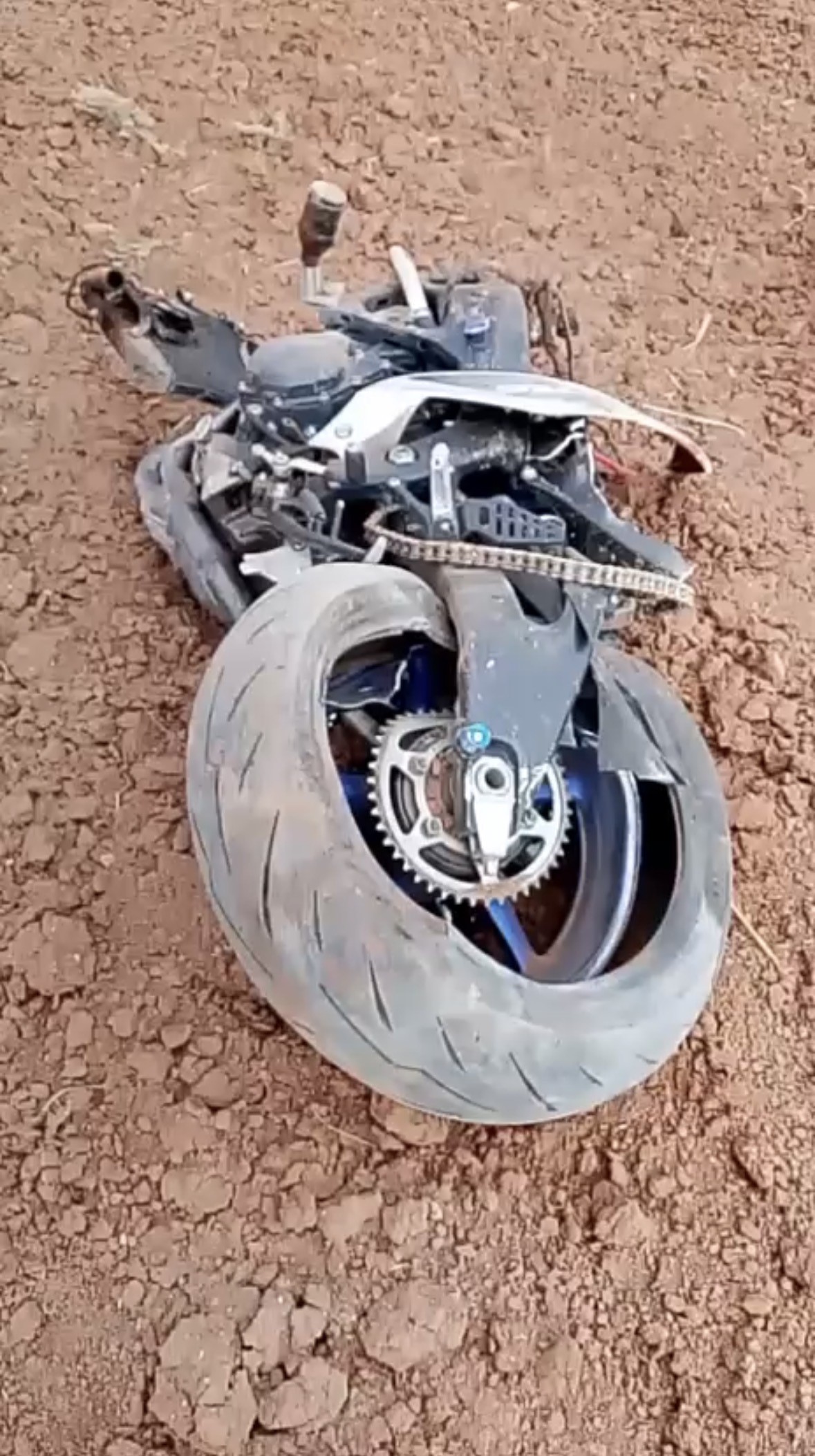 Kontrolden Çıkan Motosiklet Can Aldı 28 Yaşındaki Üsteğmen Hayatını Kaybetti (3)