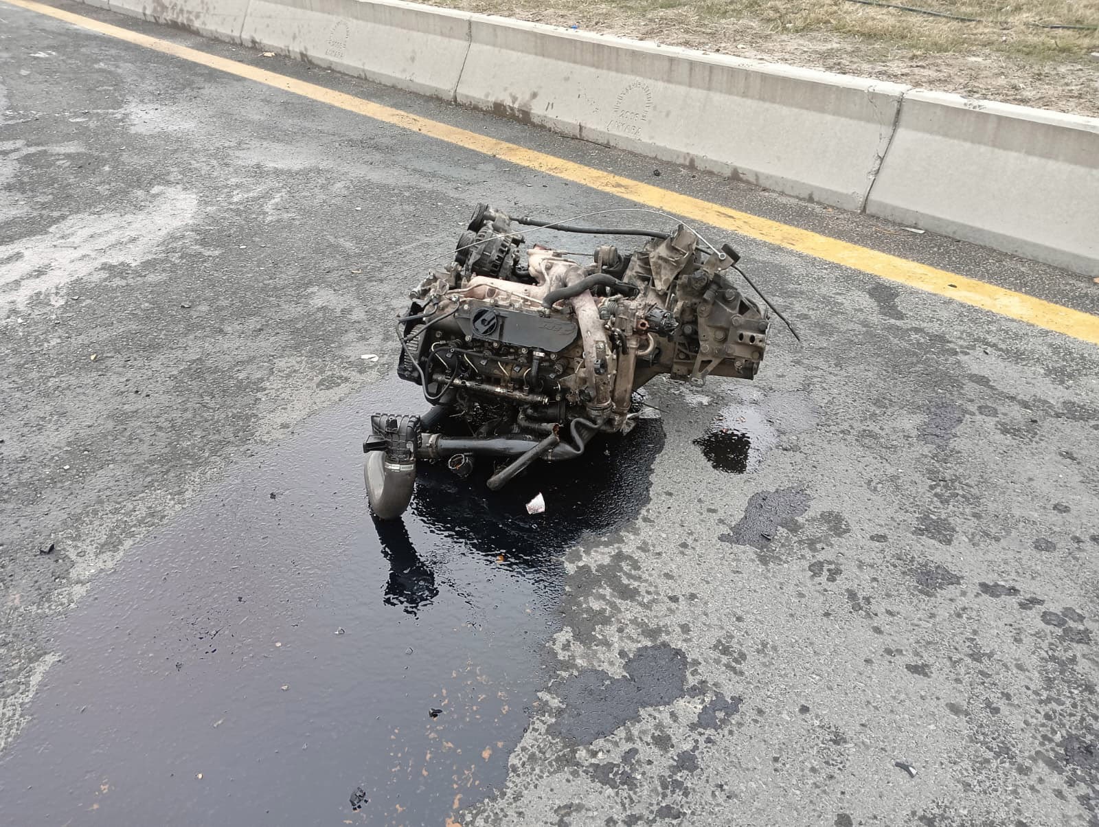 Kontrolsüz Manevra Faciaya Dönüştü Karşı Yola Geçmek Istedi, Canından Oldu! (2)