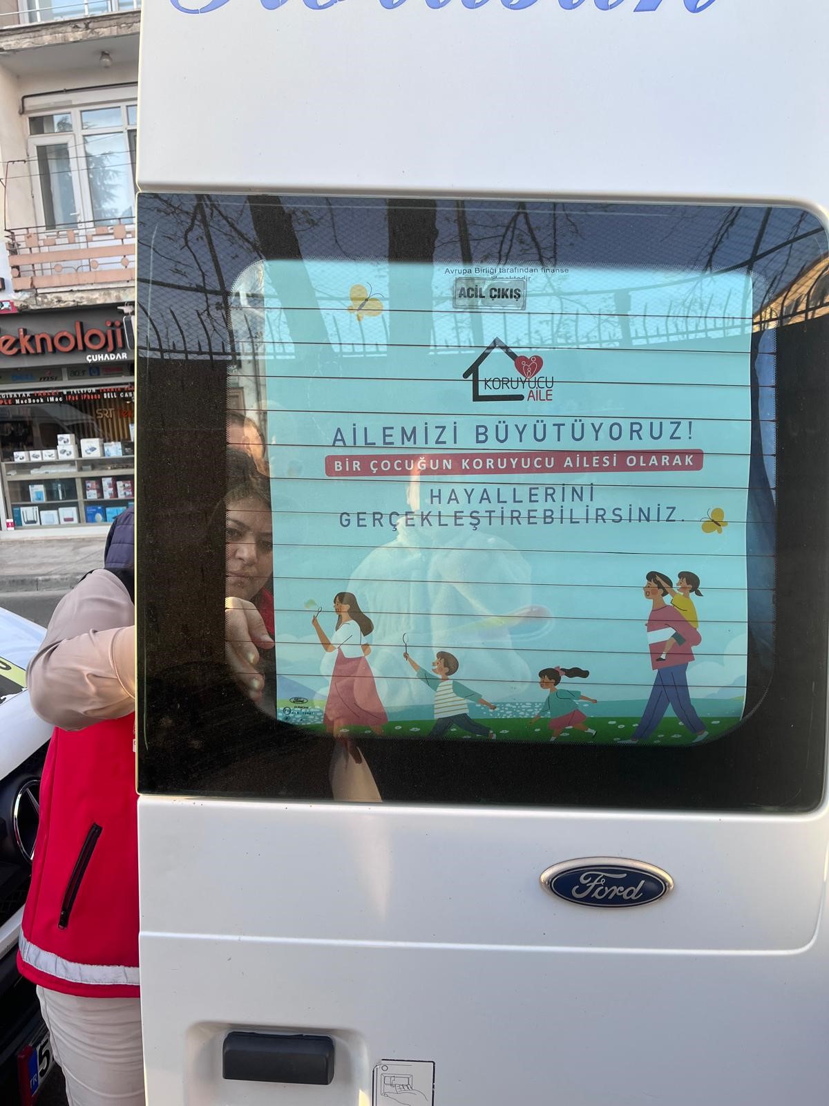 Koruyucu Aile Hizmeti Toplu Tasimalarda Tanitilacak Tsof Ile Bakanliktan Is Birligi (3)