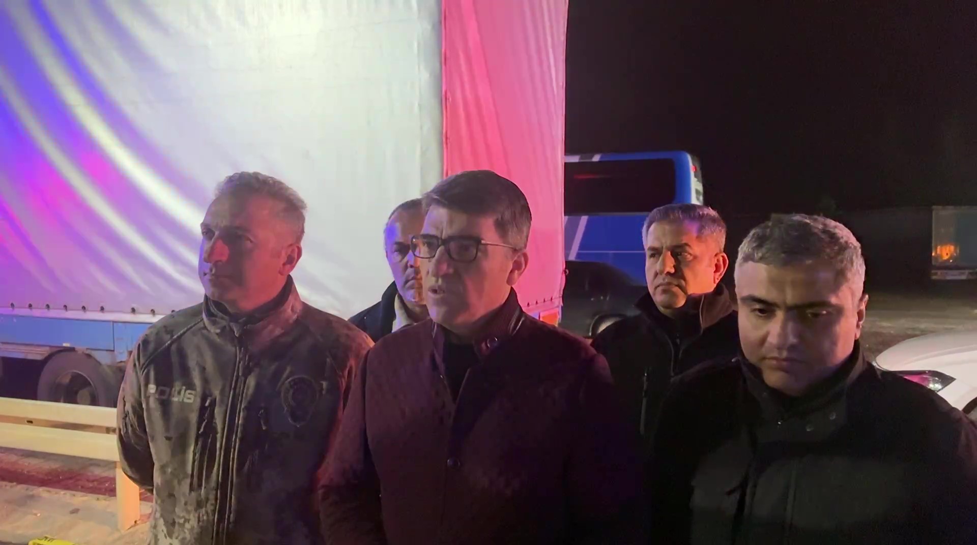 Mahkum Transferi Felakete Döndü! Zincirleme Kazada 23 Kişi Yaralandı (5)