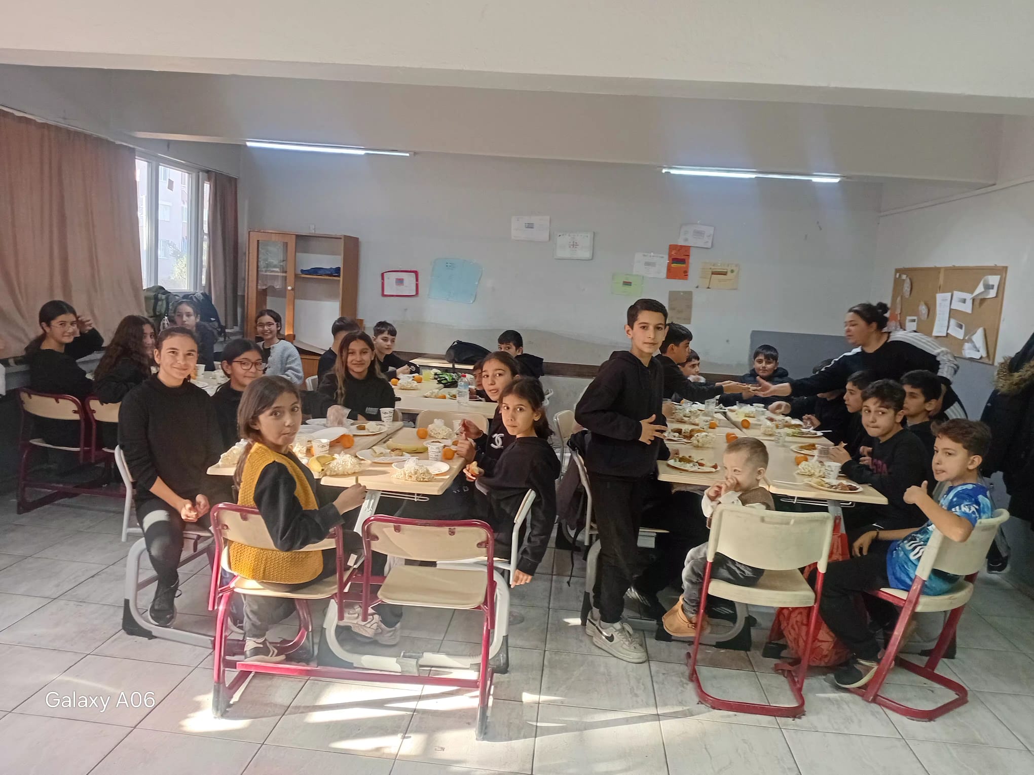 Manisa Spor Ortaokulunda Tutum Yatirim Ve Turk Mallari Haftasi Etkinligi (4)