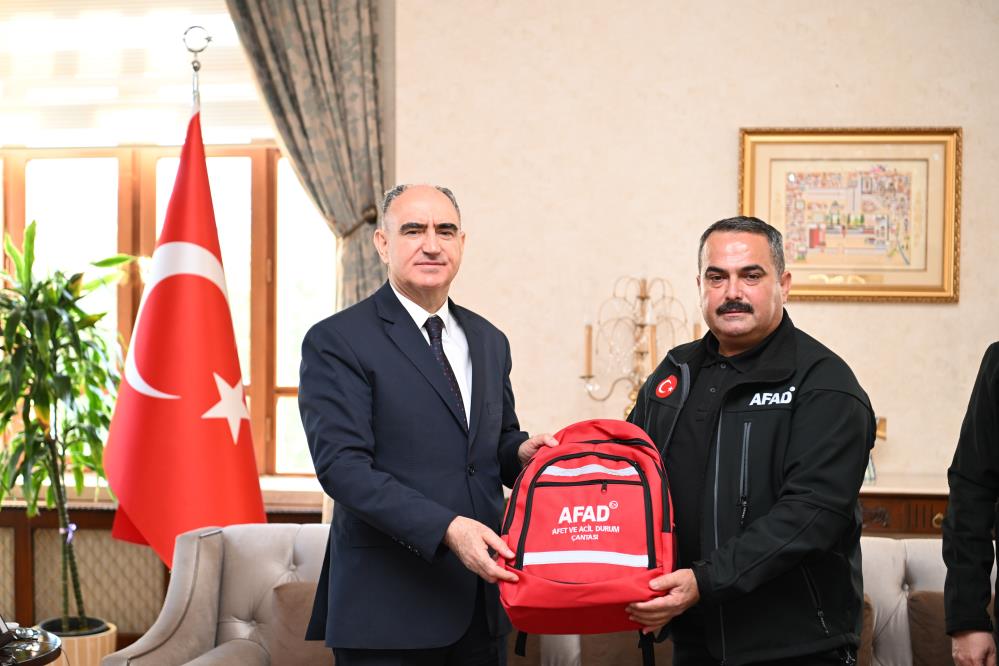 Manisada Afetlere Karsi Guc Birligi (2)