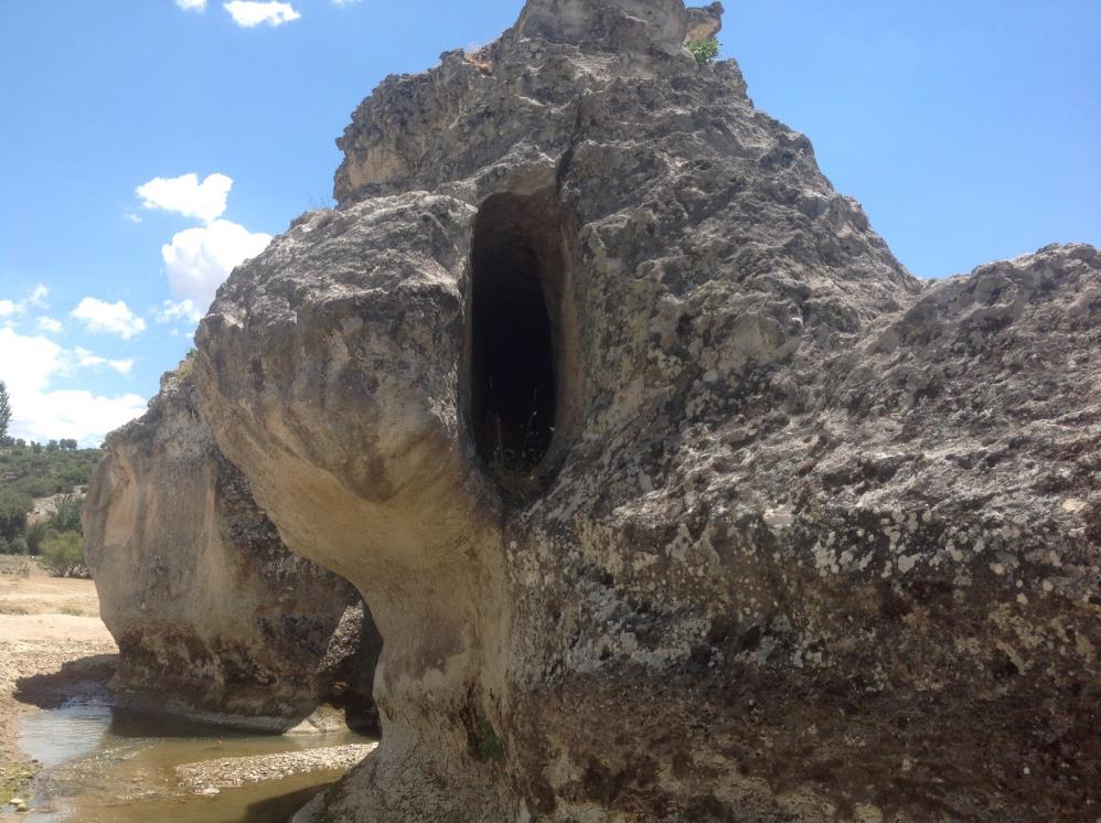 Manisada Gizli Cennet Delikli Bentin Benzersiz Kaya Olusumu Ilgi Bekliyor (5)