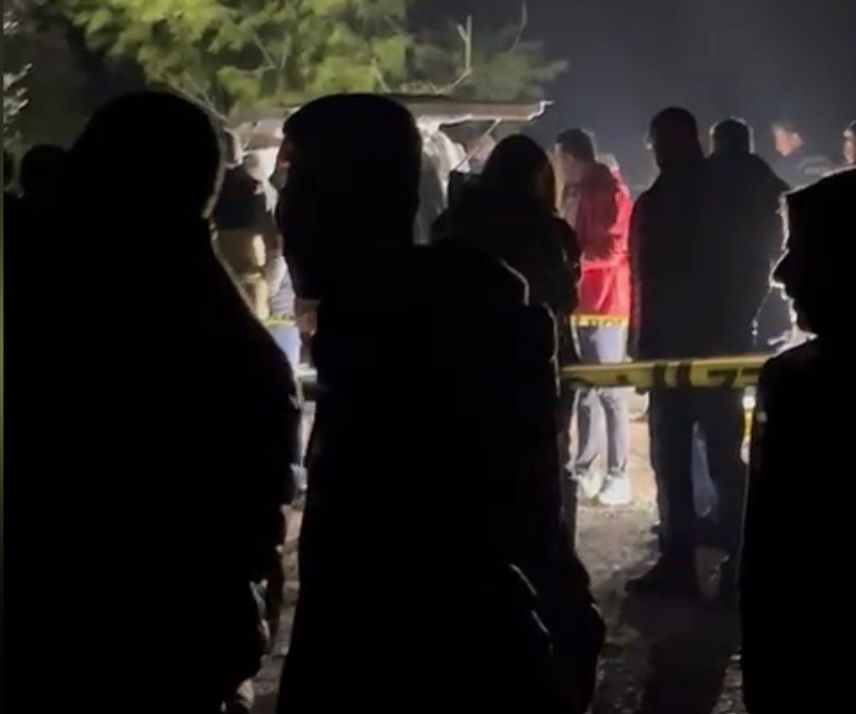 Mezarlıkta Park Halindeki Otomobilde Dehşet 2 Gencin Cansız Bedeni Bulundu (5)