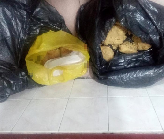 Mide Bulandıran Görüntüler İzmir’den! Böreklerin Üzerinde Fare Gezdi (5)