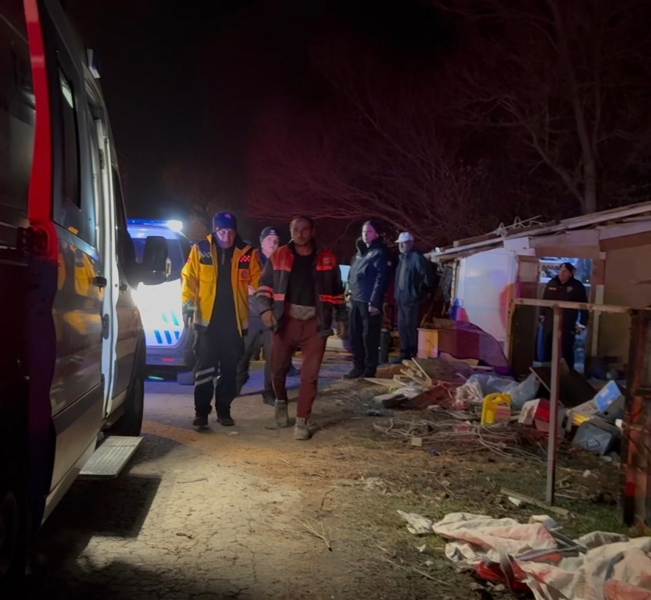 Müstakil Evde Dehşet Bir Hafta Önce Tanıştığı Kişi Tarafından Vuruldu (6)