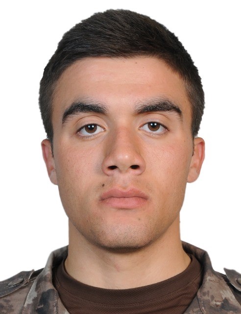 Narkotik Operasyonunda Çatışma Polis Memuru Emre Albayrak Şehit Oldu (2)