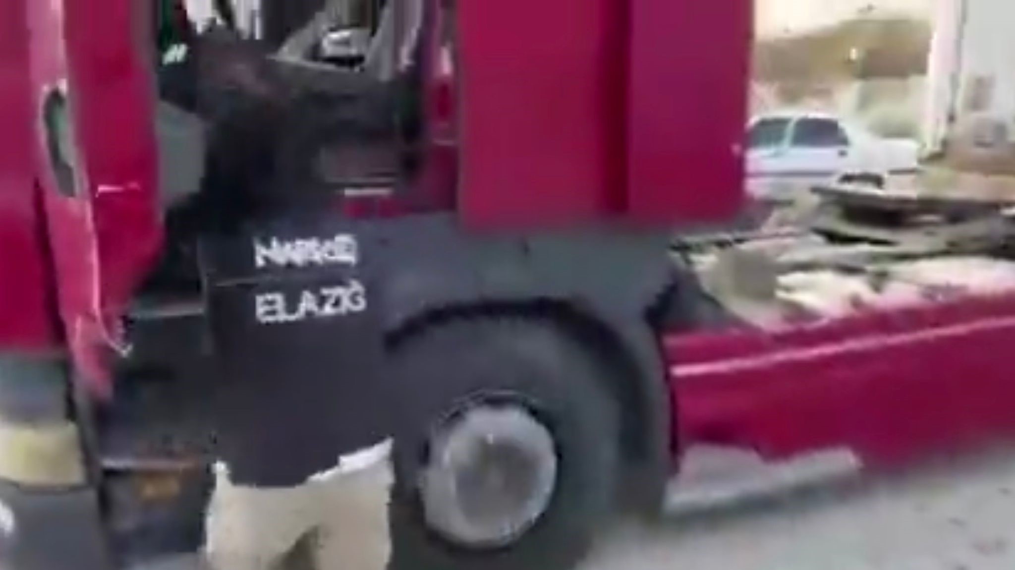 Nefes Kesen Operasyon Tırın Gizli Bölmesinden Uyuşturucu Fışkırdı! (6)