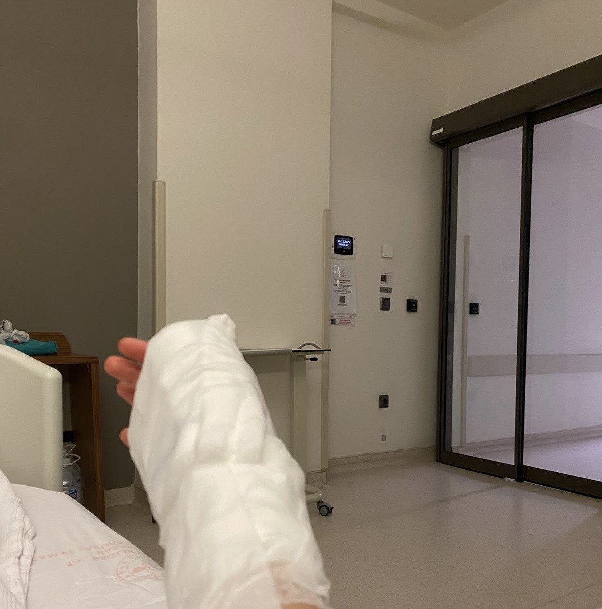 Rahatlamak Isterken Hayatının Şokunu Yaşadı! Sıcak Su Torbası Patladı, Genç Kadın Ölümden Döndü (3)