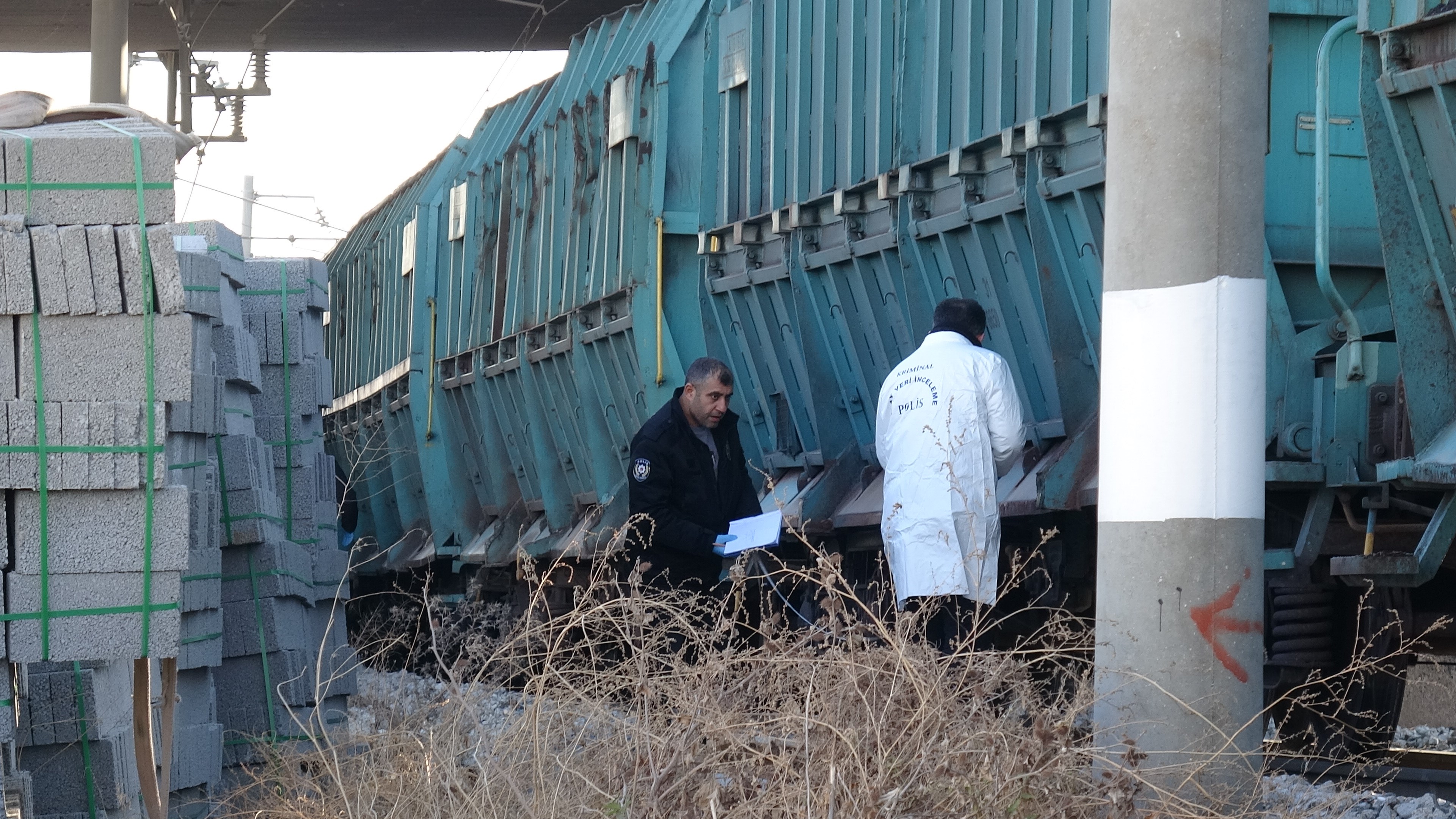 Sabah Saatlerinde Kahreden Kaza Tren 17 Yaşındaki Genci Hayattan Kopardı (4)