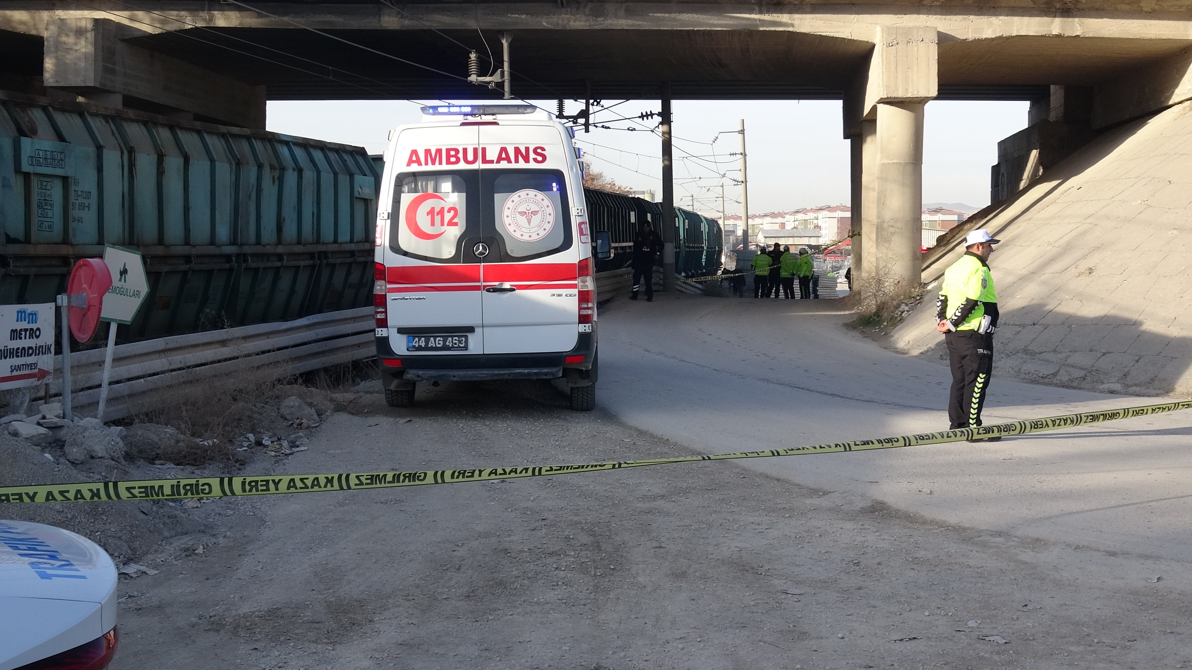 Sabah Saatlerinde Kahreden Kaza Tren 17 Yaşındaki Genci Hayattan Kopardı (5)