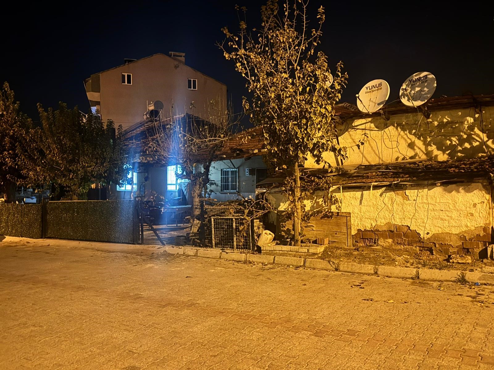 “Şakasına Tetiğe Bastım” Dedi 15 Yaşındaki Kız, Erkek Arkadaşı Tarafından Başından Vurularak Öldürüldü (2)