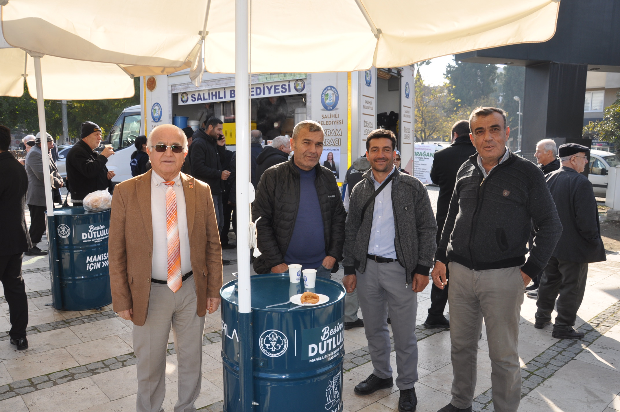 Salihli Belediyesi Gulsah Durbay Icin Lokma Hayri Duzenledi (8)