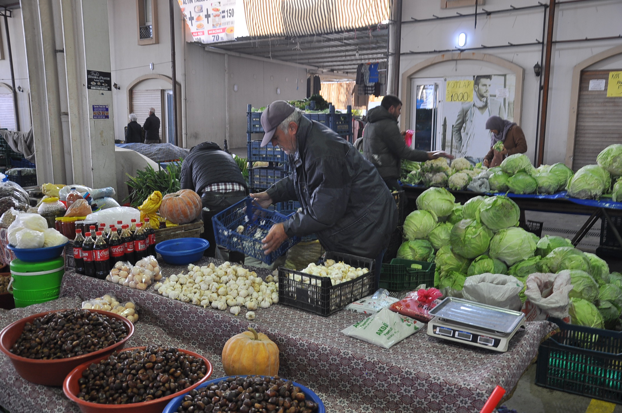 Salihli Çarşamba Pazar Yeri (3)-1