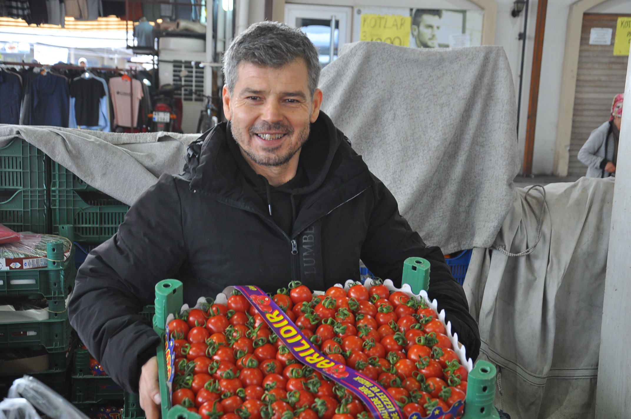 Salihli Çarşamba Pazar Yeri (7)-1