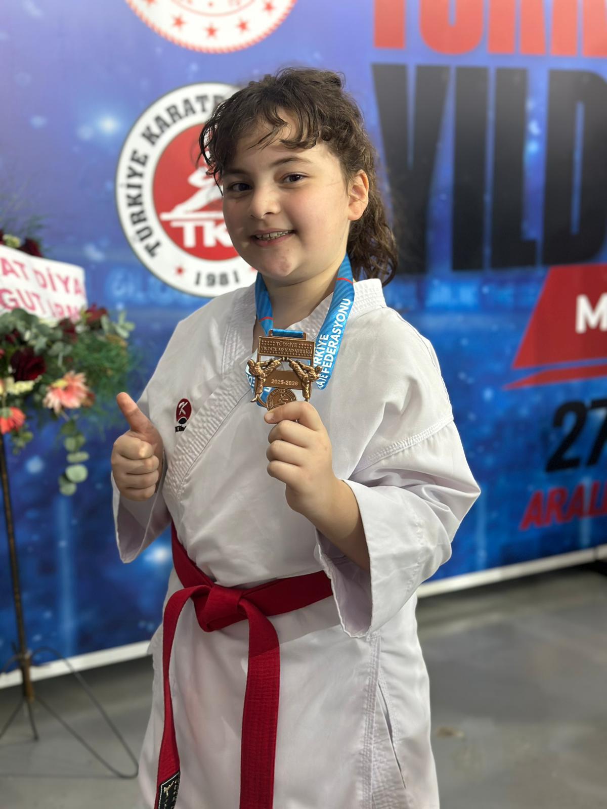 Salihli Deniz Urkmez Karate Spor Kulubu Ogrencileri Manisa Etabina Damga Vurdu (3)
