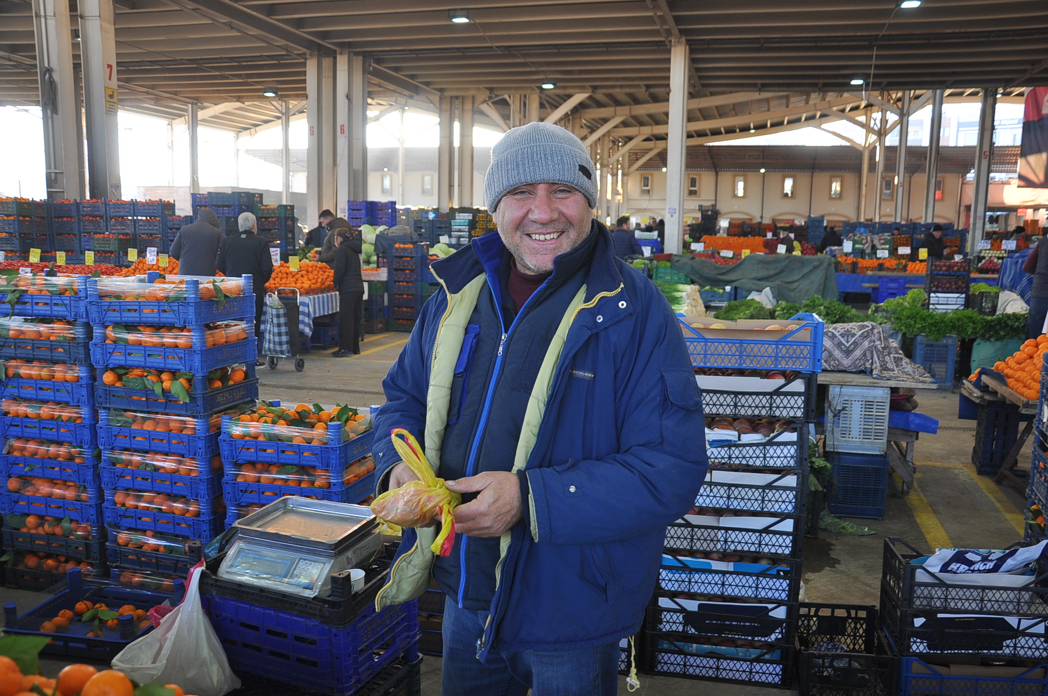 Salihli Icin Pazardaki Guncel Fiyatlar 17 Aralik Carsamba Salatalik 70 Tlyi Gordu (13)