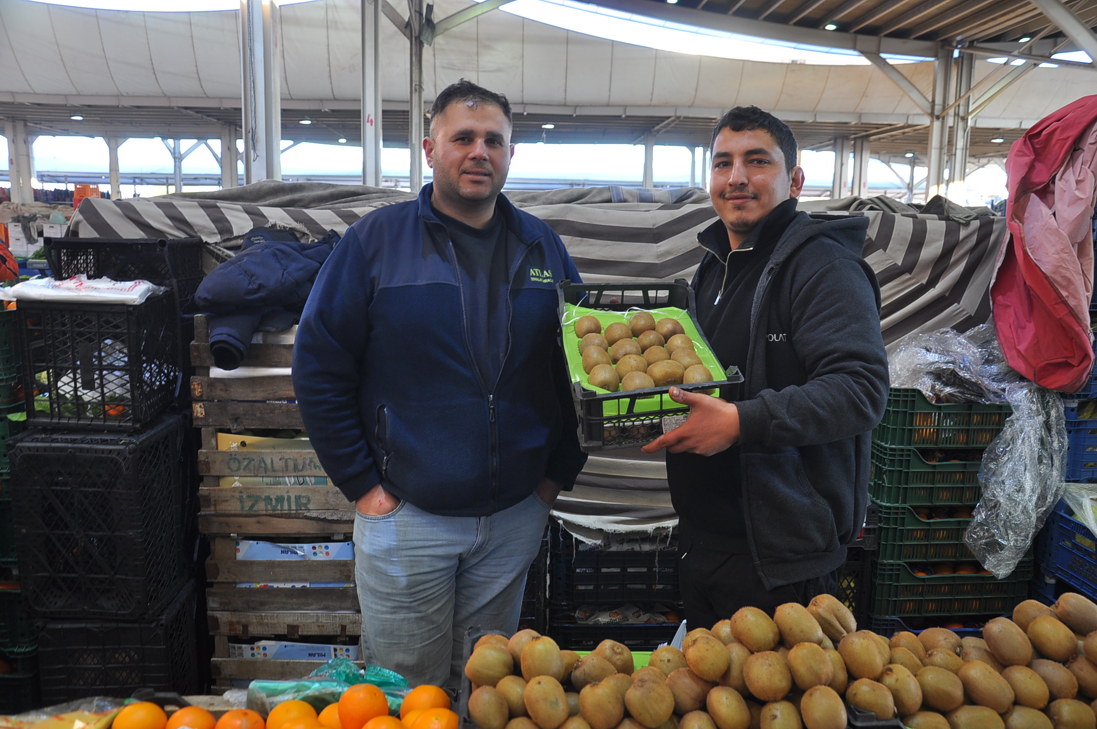 Salihli Icin Pazardaki Guncel Fiyatlar 17 Aralik Carsamba Salatalik 70 Tlyi Gordu (5)