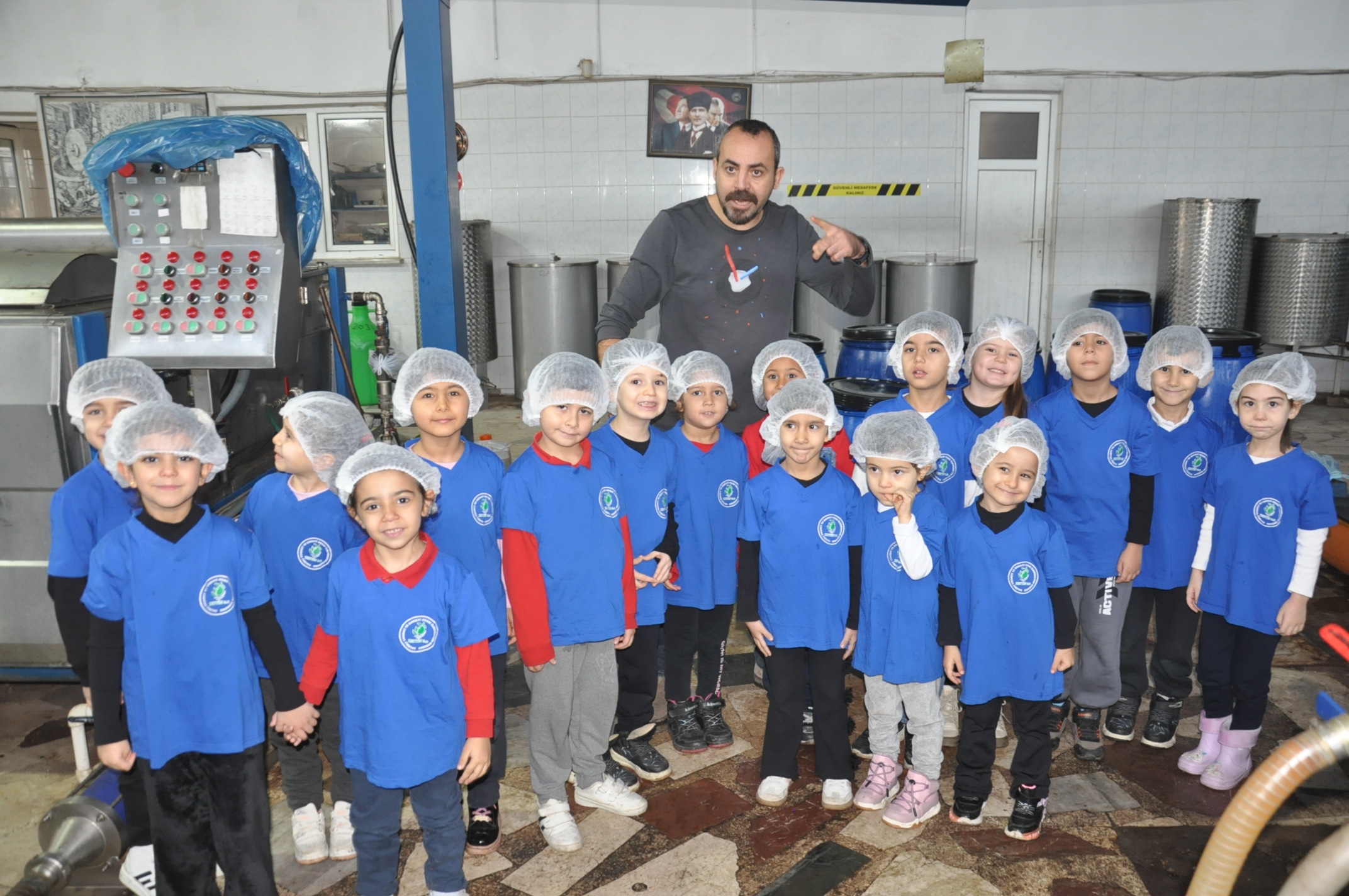 Salihlide Minikler Zeytini Dalindan Yaga Kadar Ogrendi (28)