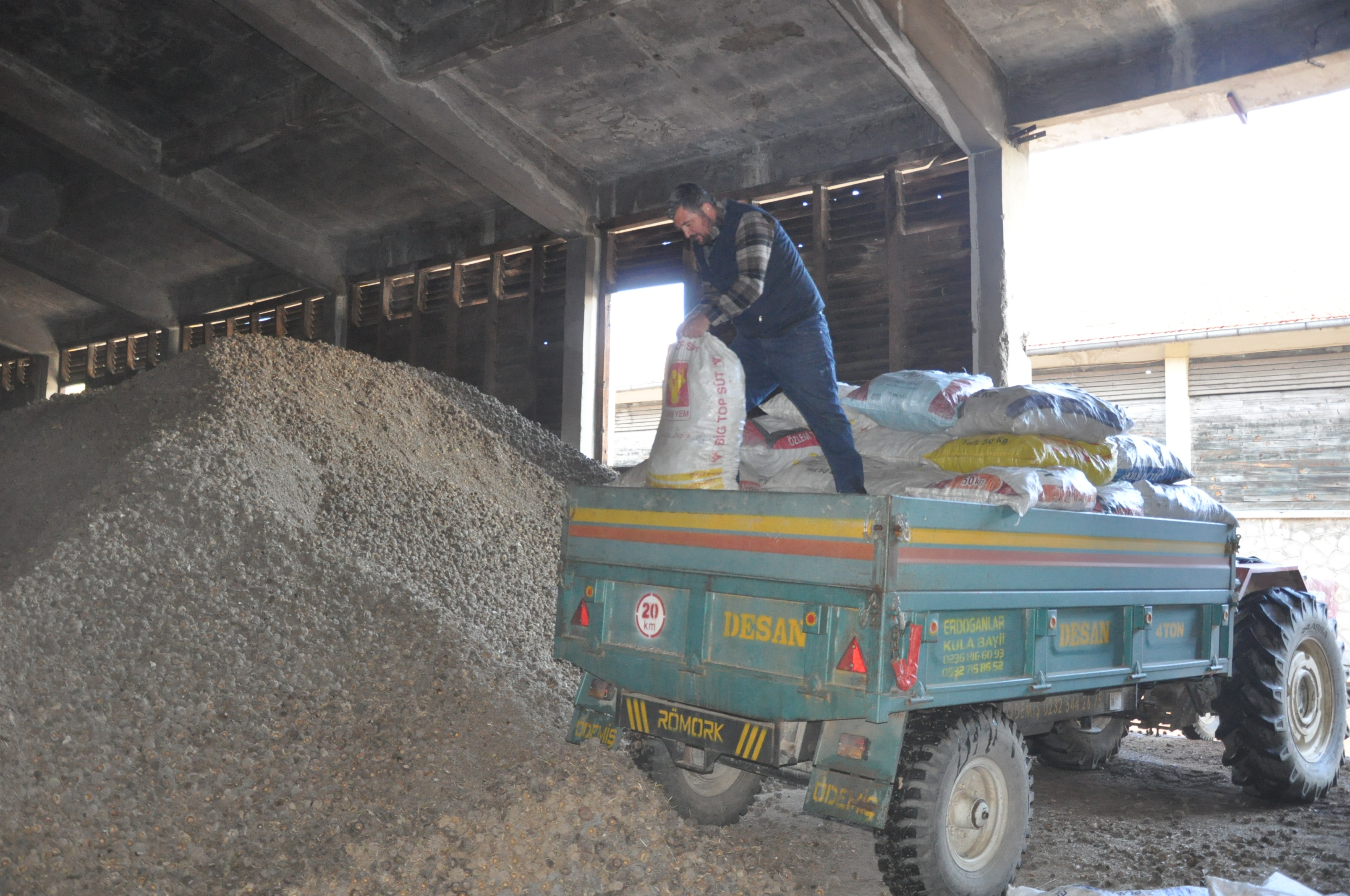 Salihli’nin Sanayi Devi ‘Ar Tu Kimya’ Valeks Üretimi Ile Dünyada Tek (13)
