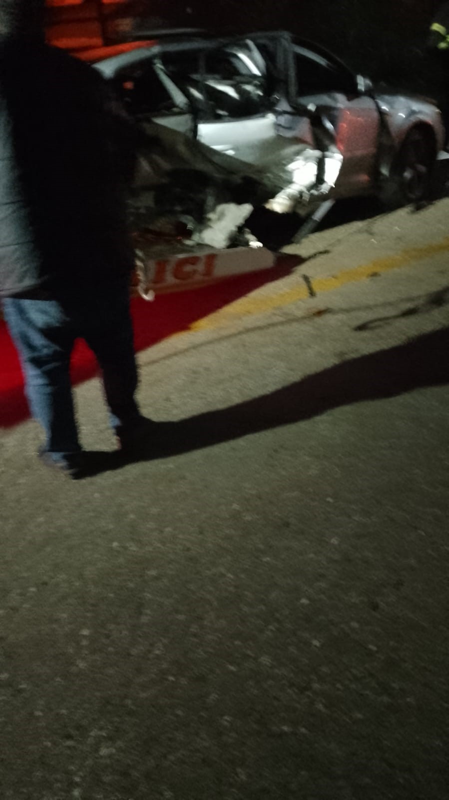 Şarampole Yuvarlanan Otomobilde Bir Aile Yıkıldı (3)