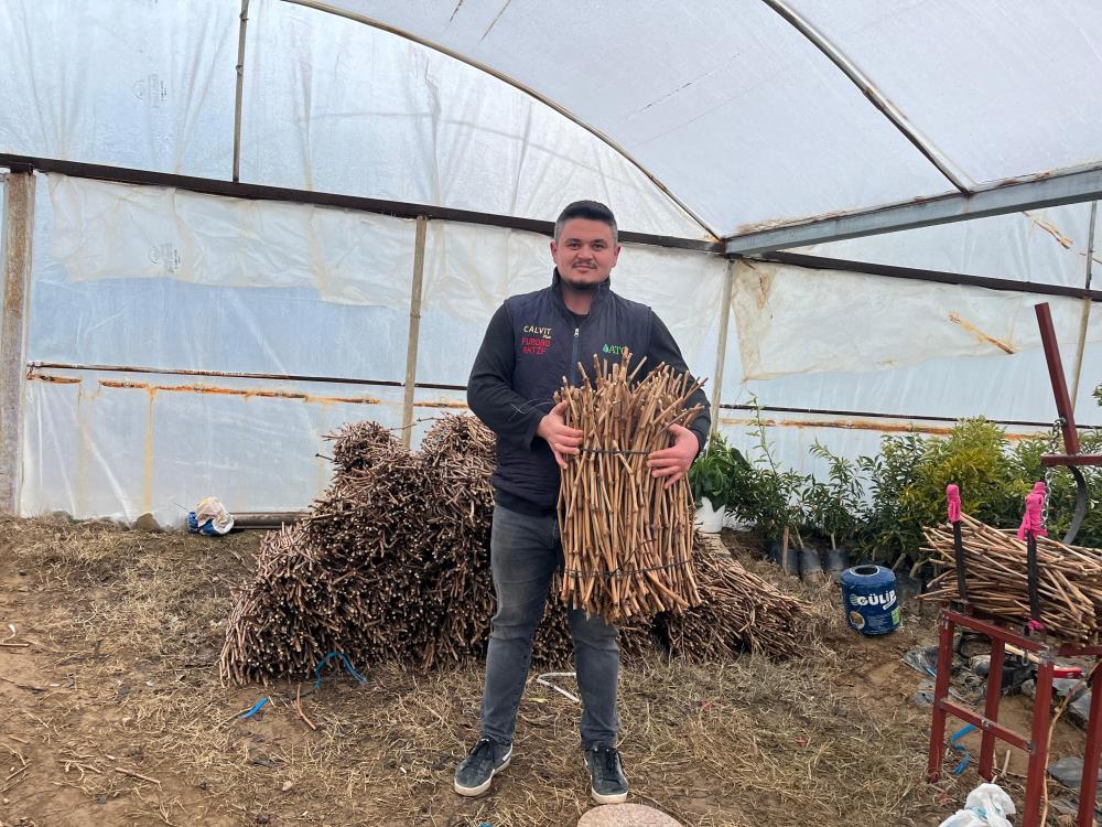 Sarigolde Tarima Genc Dokunus (1)