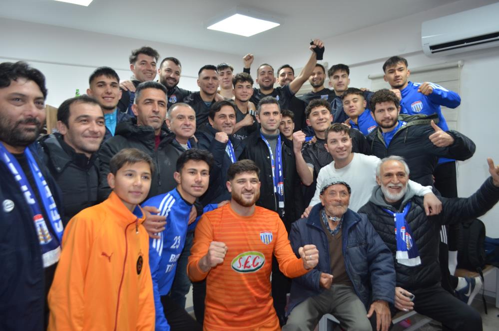 Selendi Belediyespor Zirveye Yukseldi (4)