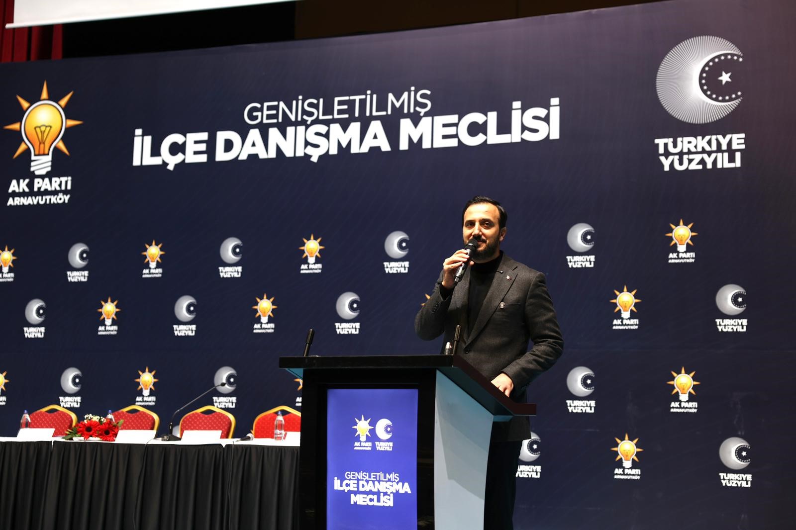 Siyasi Dengeleri Değiştiren Katılımlar! Chp’li 2 Meclis Üyesi Ve 150 Kişi Ak Parti Rozeti Taktı (3)