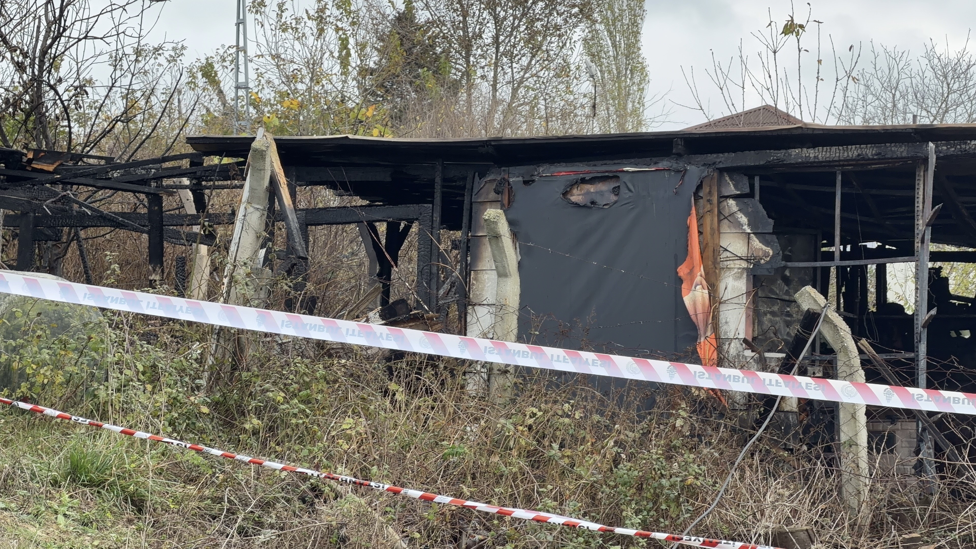 Sobayı Yakarken Baraka Alev Aldı 68 Yaşındaki Adam Alevlerin Arasında Hayatını Kaybetti (6)