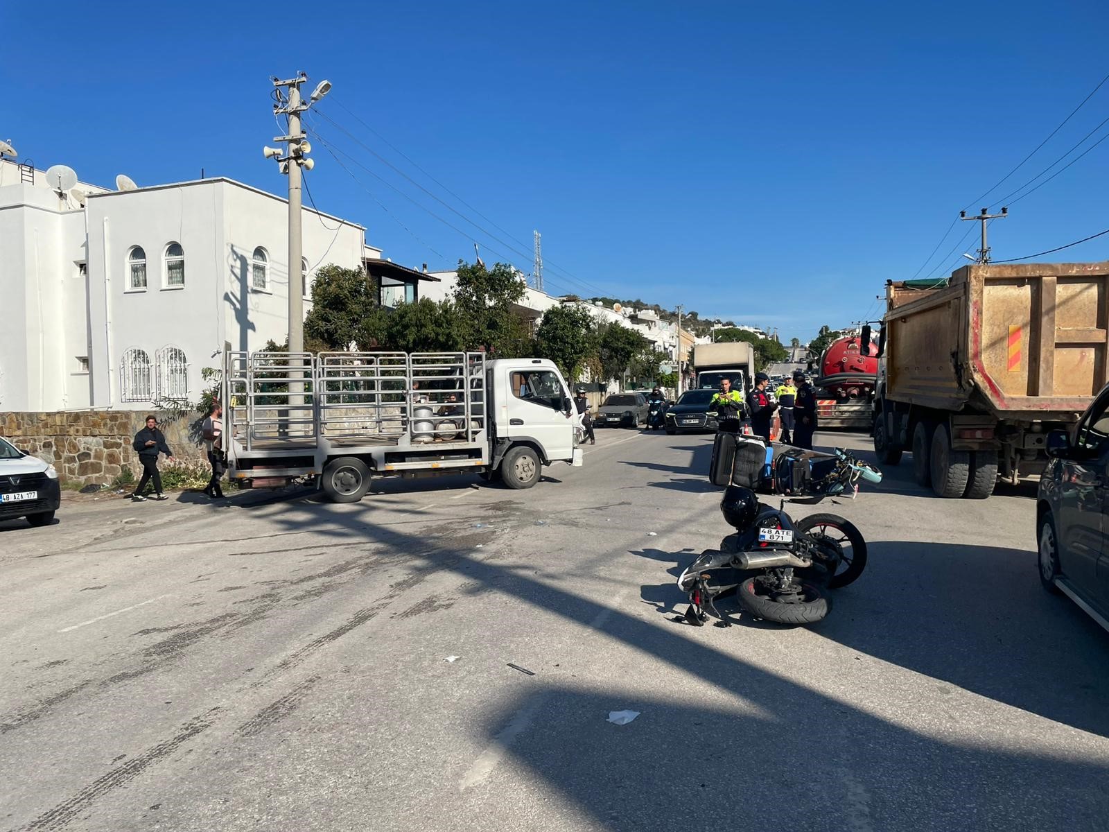 Trafik Kurbanı Oldu Kazadan Sağ Çıktı, Hastanede Hayatını Kaybetti (3)