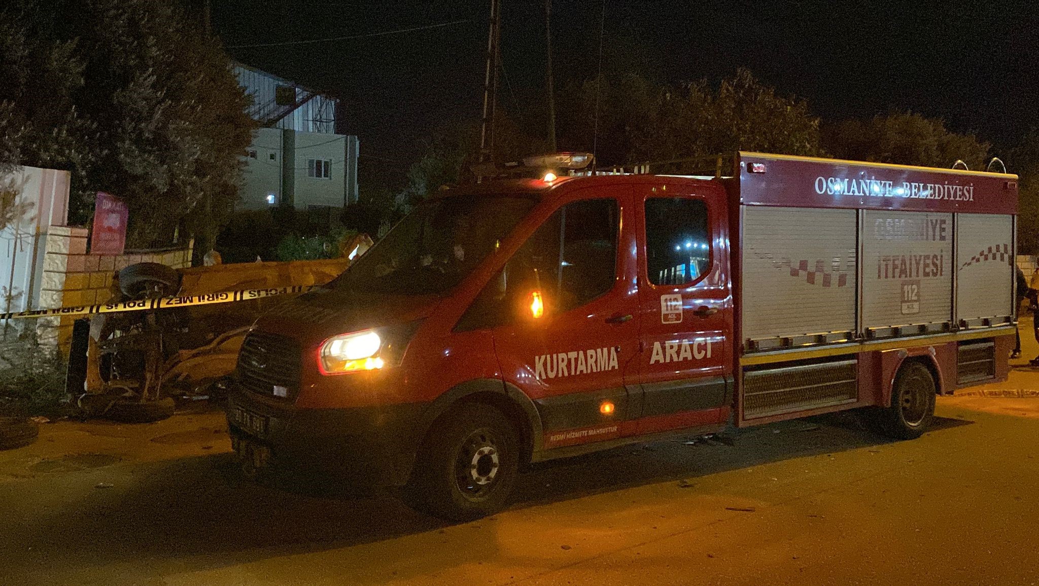 Üç Araç Birbirine Girdi Zincirleme Kazada 1’I Çocuk 2 Ölü, 7 Yaralı (6)