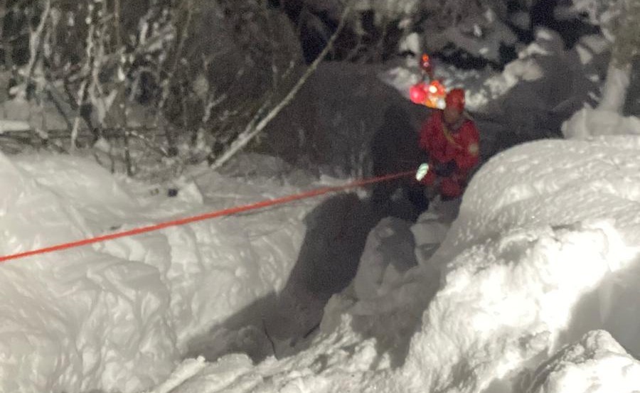 Uçuruma Yuvarlanan Cipten Acı Haber! Kayıp Olarak Aranan 2 Kişi Kazada Hayatını Kaybetti (5)
