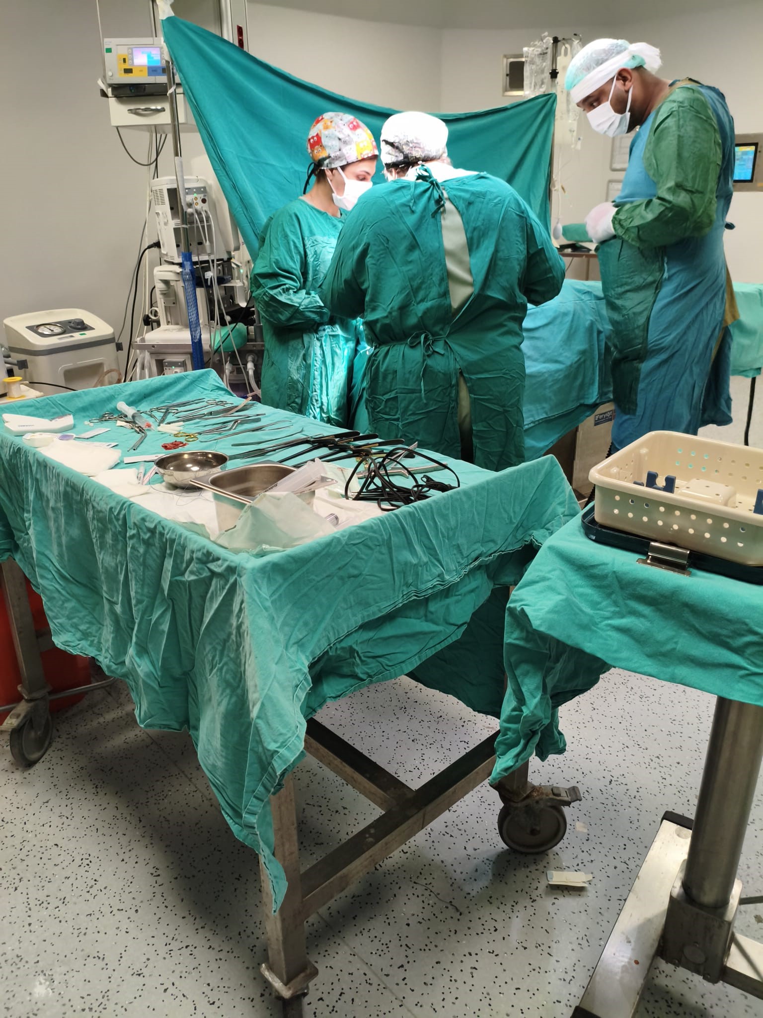 Üzerine Taş Yığıp Gömülen Çocuk Mucize Sesle Kurtarıldı! Kan Donduran Anlar Kameraya Yansıdı (2)