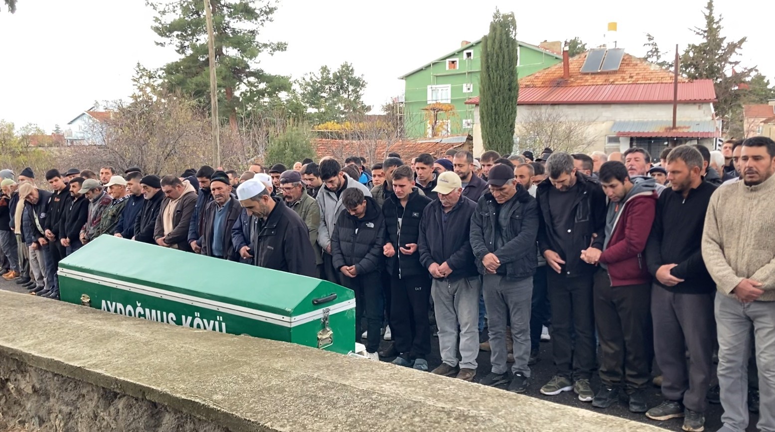 Yanan Aracın Yanında Başsız Cesedi Bulunmuşu! Babanın Feryadı Yürekleri Dağladı (7)