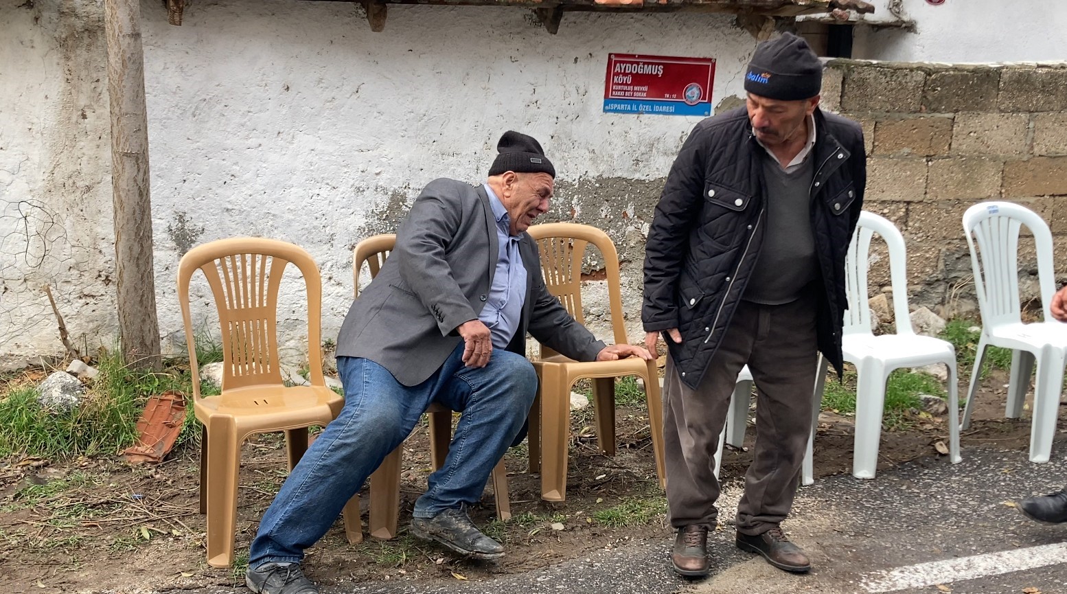 Yanan Aracın Yanında Başsız Cesedi Bulunmuşu! Babanın Feryadı Yürekleri Dağladı (8)
