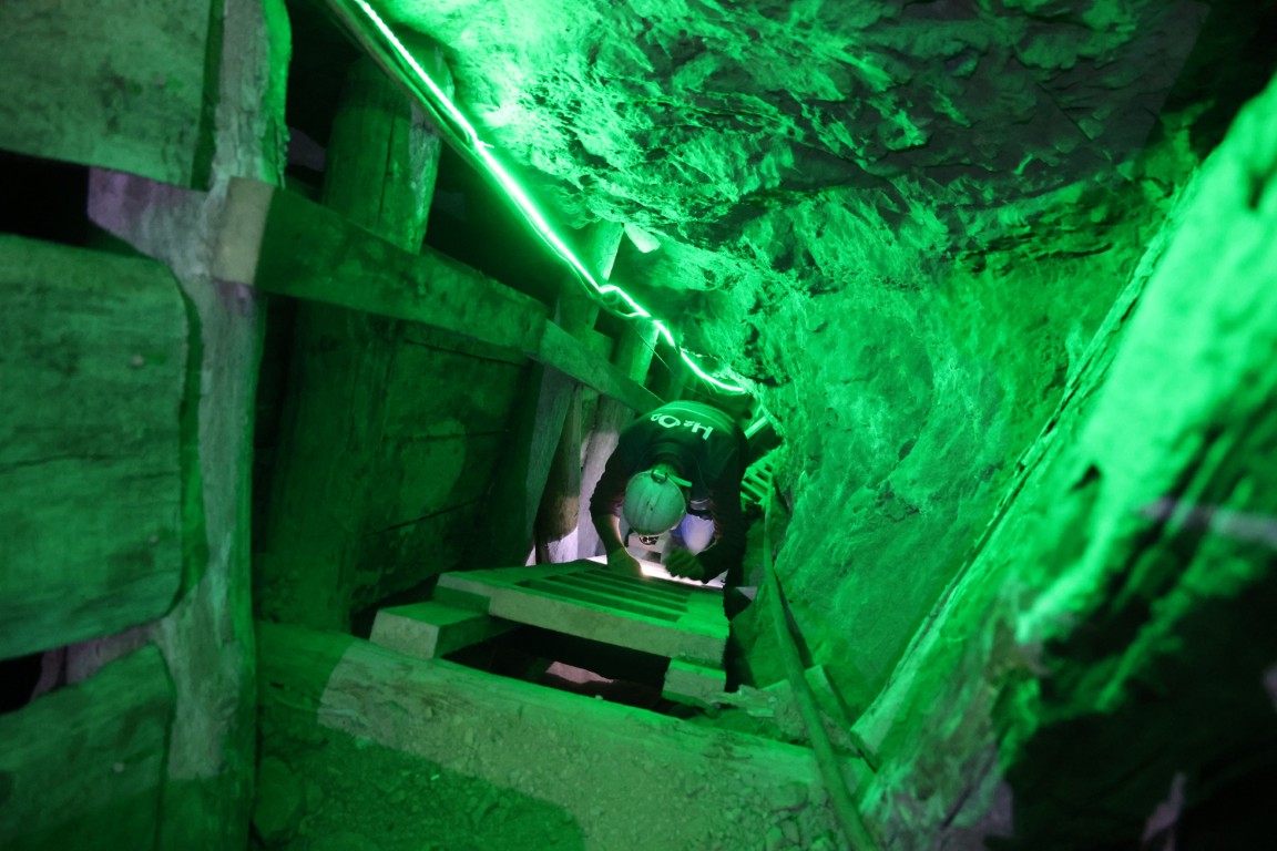 Yerin 700 Metre Altinda Hayat Mucadelesi Turkiyenin Cinko Gucu Madencilerin Omzunda (7) (Orta)