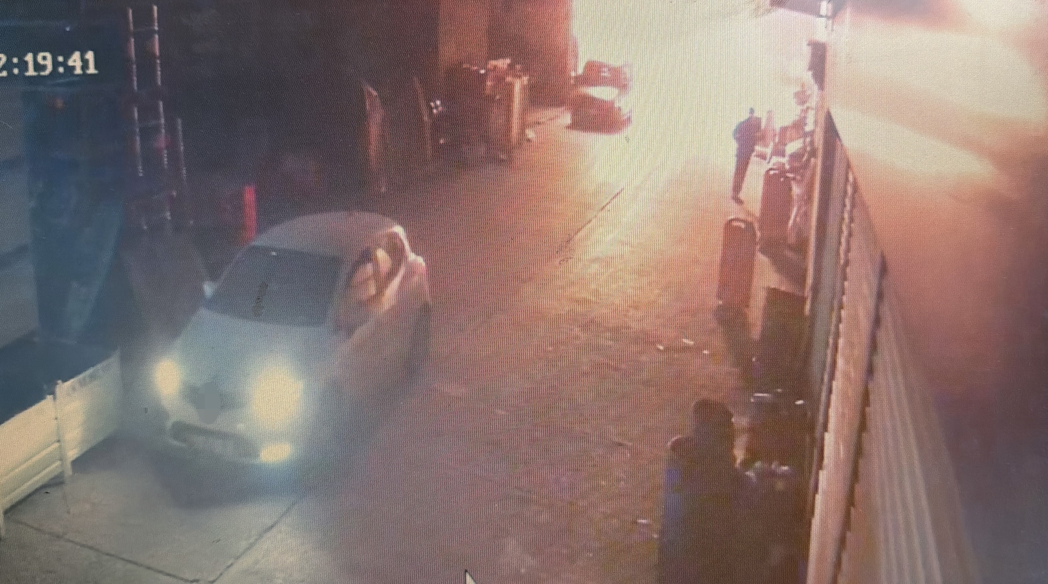 Ziyaret Için Gelmişti, Patlamanın Ortasında Kaldı Patlama Anı Saniye Saniye Görüntülendi (10)