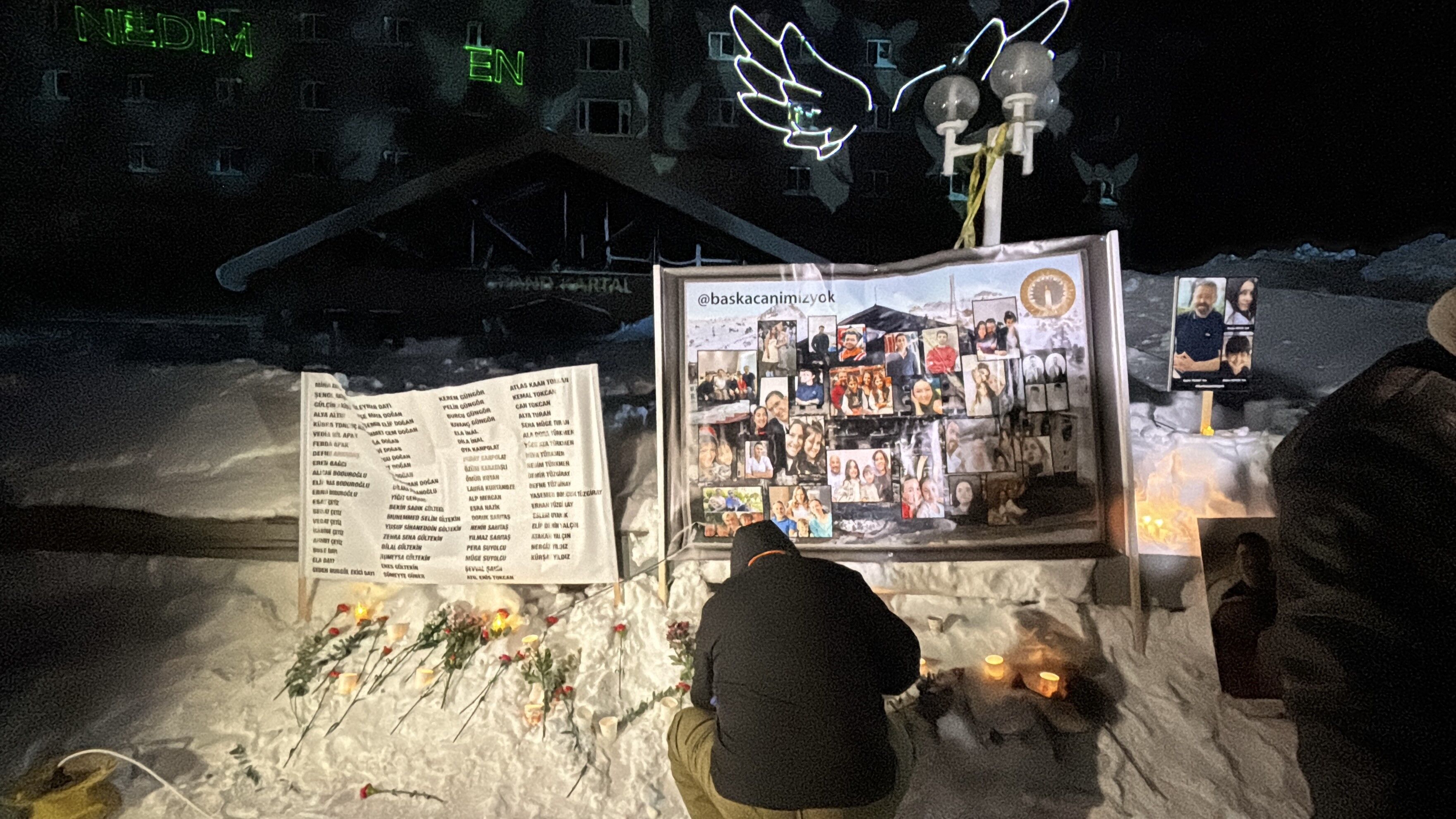 03.17’De Zaman Bir Kez Daha Durdu! Grand Kartal’daki Yangın Faciasında Kaybedilen 78 Can Anıldı (18)