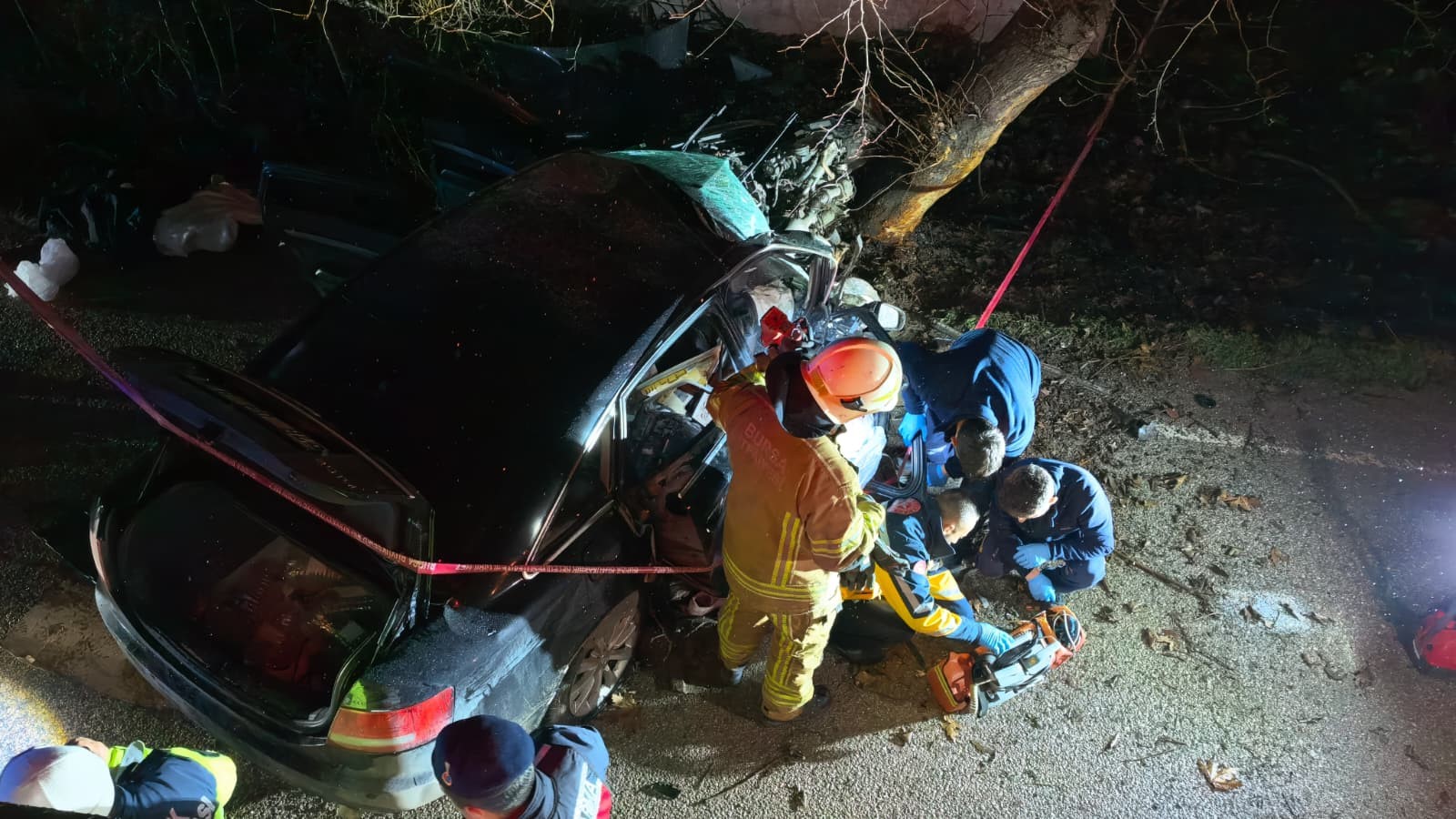 2 Genç Kızın Öldüğü Kazada Detaylar Kan Dondurdu! Sürücü 144 Promil Alkollü Çıktı (6)