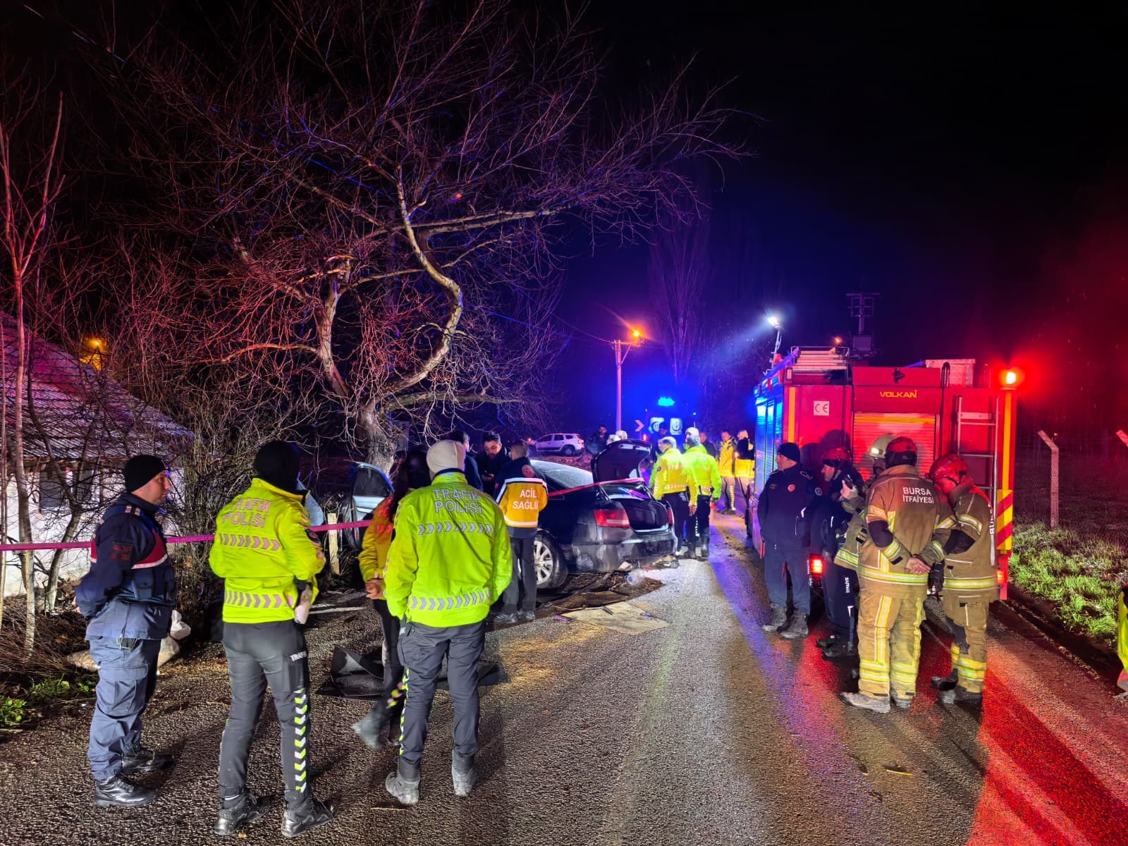 2 Genç Kızın Öldüğü Kazada Detaylar Kan Dondurdu! Sürücü 144 Promil Alkollü Çıktı (8)