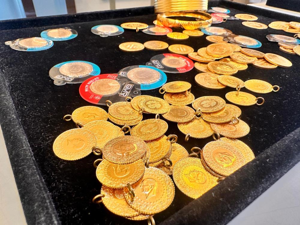 2026 Belirsizlik Yili Olacak Altin Artik Yatirim Degil Guven Meselesi (3)