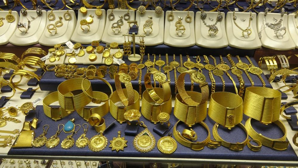 2026 Belirsizlik Yili Olacak Altin Artik Yatirim Degil Guven Meselesi (4)