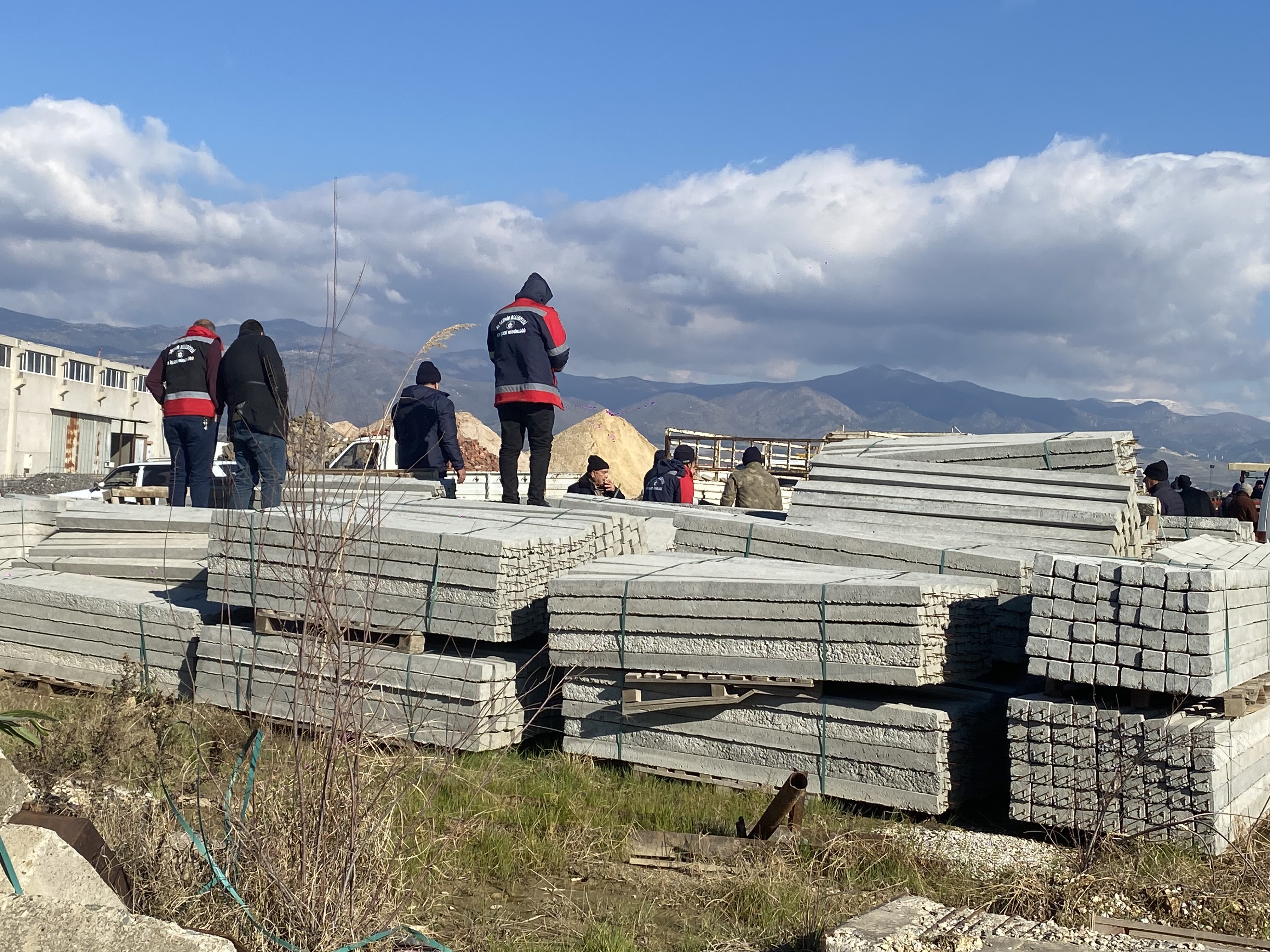 3 Bin 500 Bağ Direği Dağıtıldı (5)